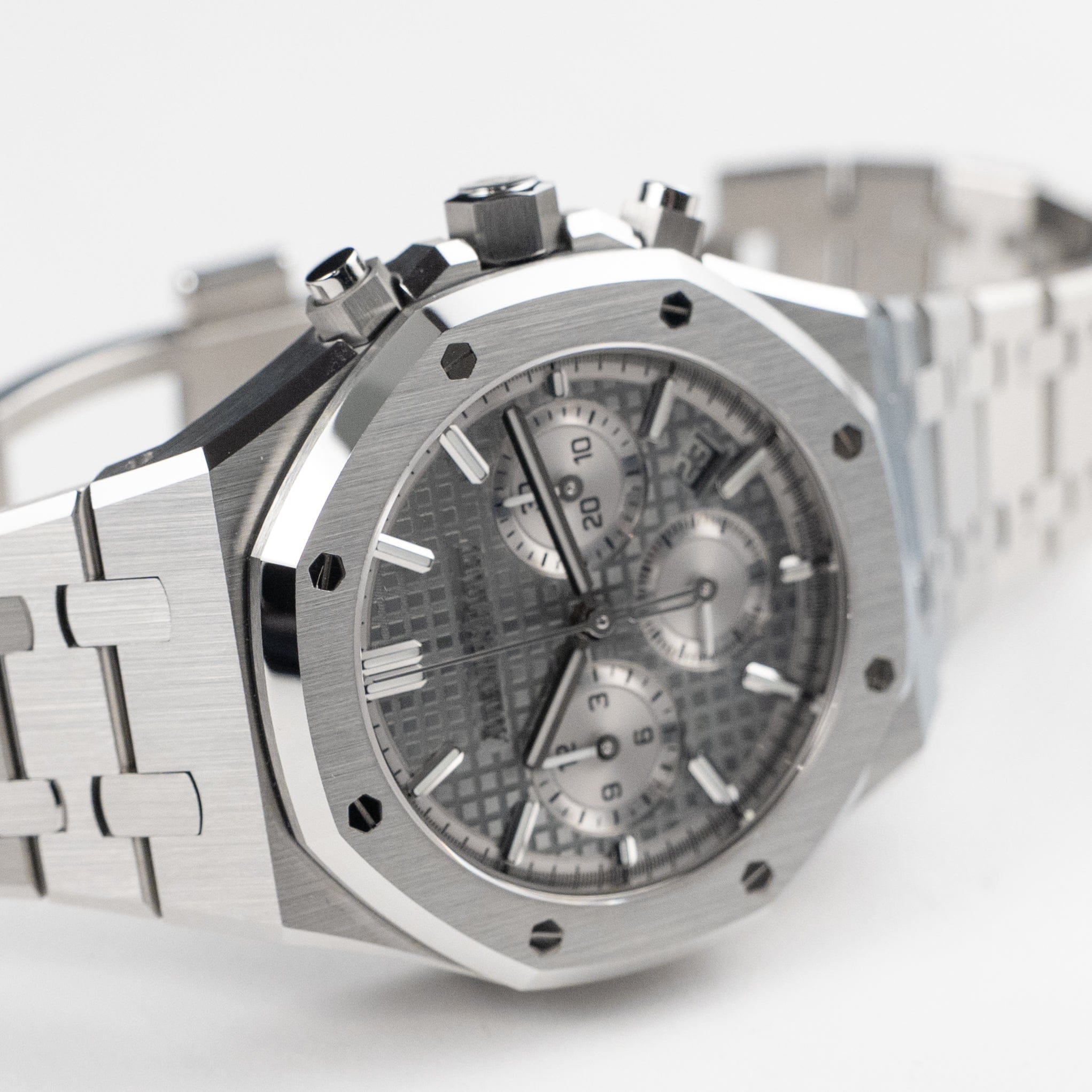 Audemars Piguet Royal Oak Chronograph 26715ST.OO.1356ST.02 Stainless Steel Grey Dial