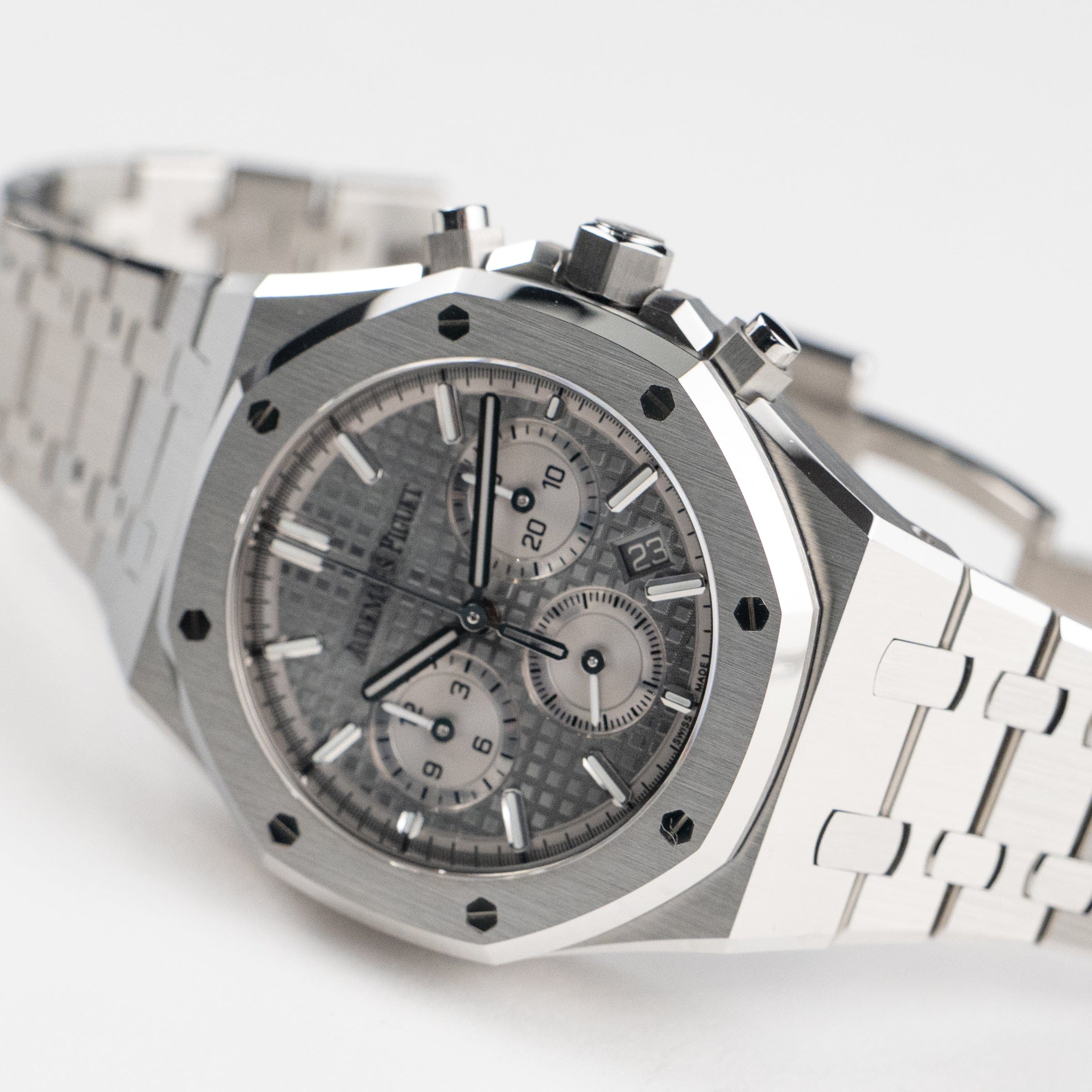 Audemars Piguet Royal Oak Chronograph 26715ST.OO.1356ST.02 Stainless Steel Grey Dial