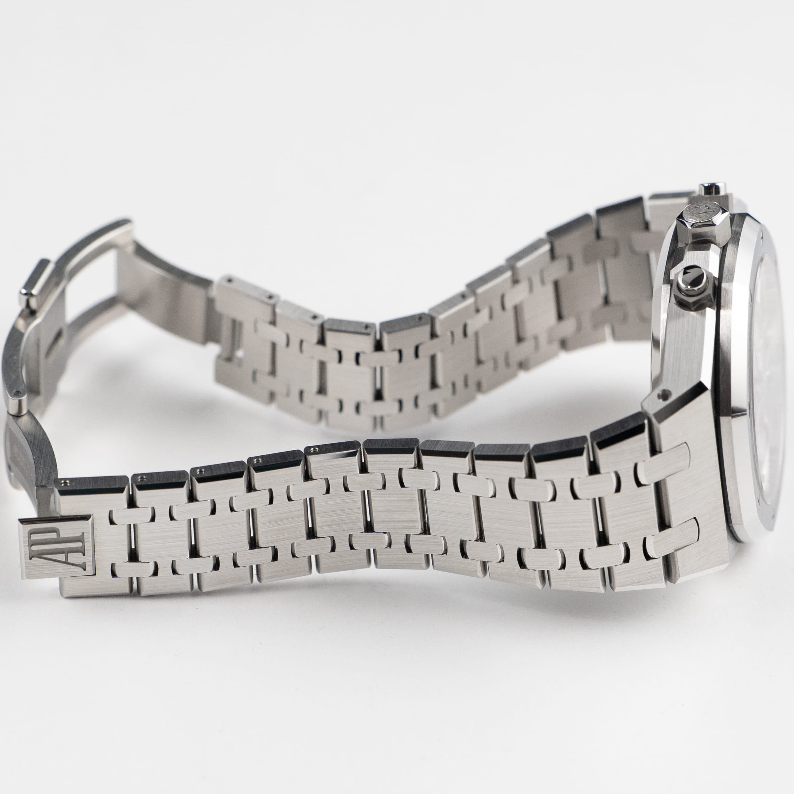 Audemars Piguet Royal Oak Chronograph 26715ST.OO.1356ST.02 Stainless Steel Grey Dial (2023)