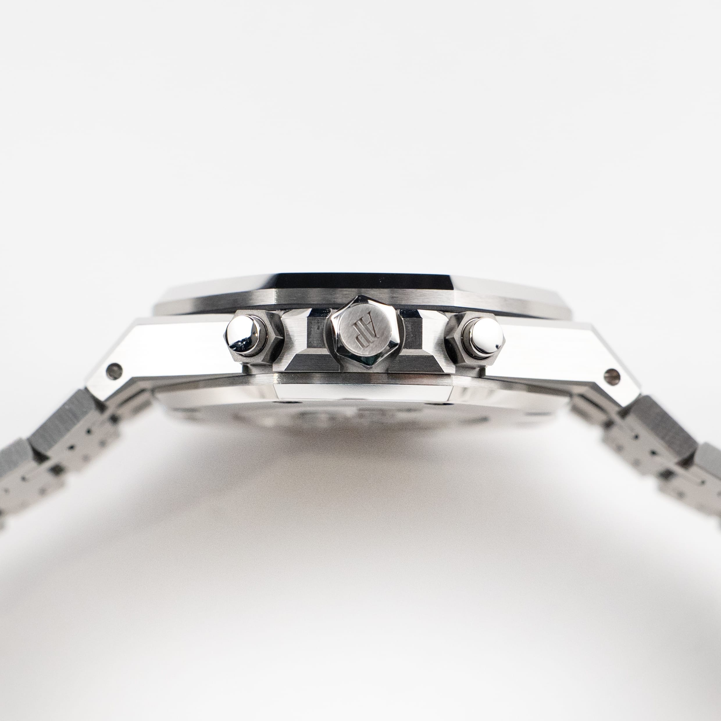 Audemars Piguet Royal Oak Chronograph 26715ST.OO.1356ST.02 Stainless Steel Grey Dial (2023)