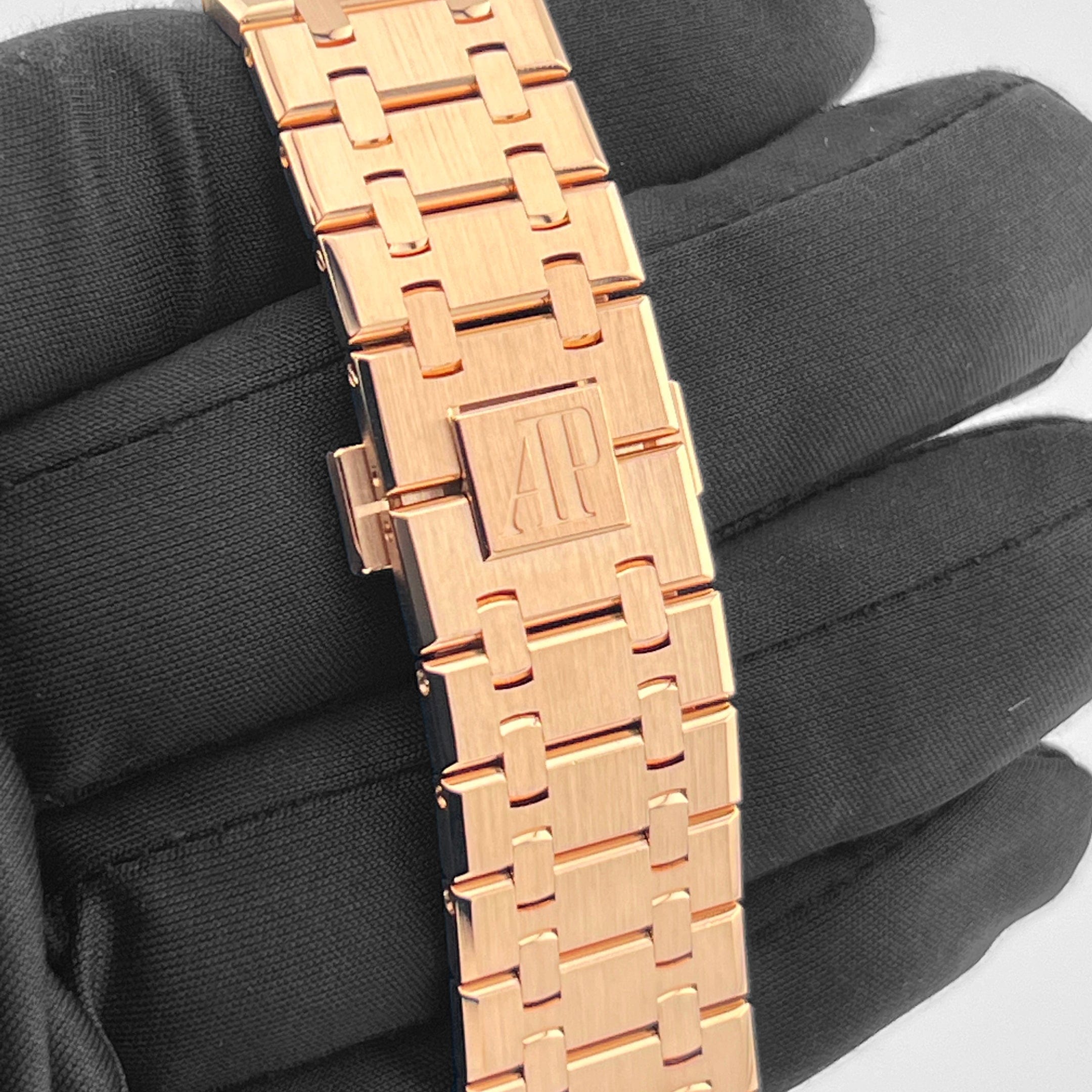 Audemars Piguet Royal Oak Perpetual Calendar 26574OR.OO.1220OR.01 Rose Gold Silver Dial (2021)