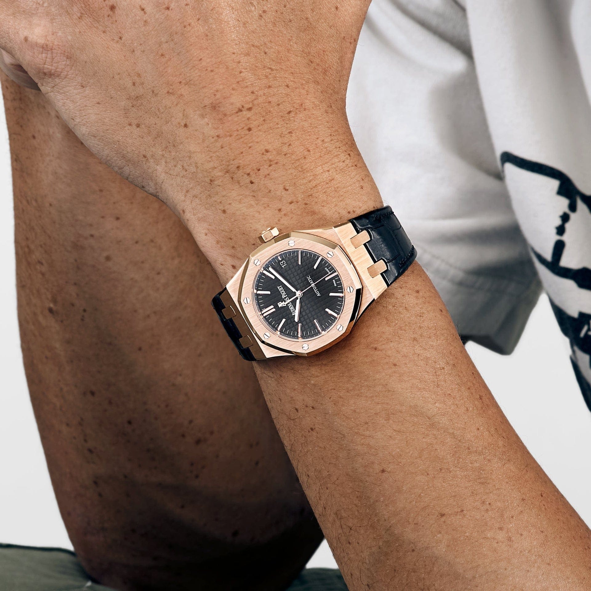 Audemars Piguet Royal Oak Selfwinding 15450OR.OO.D002CR.01 (2016)