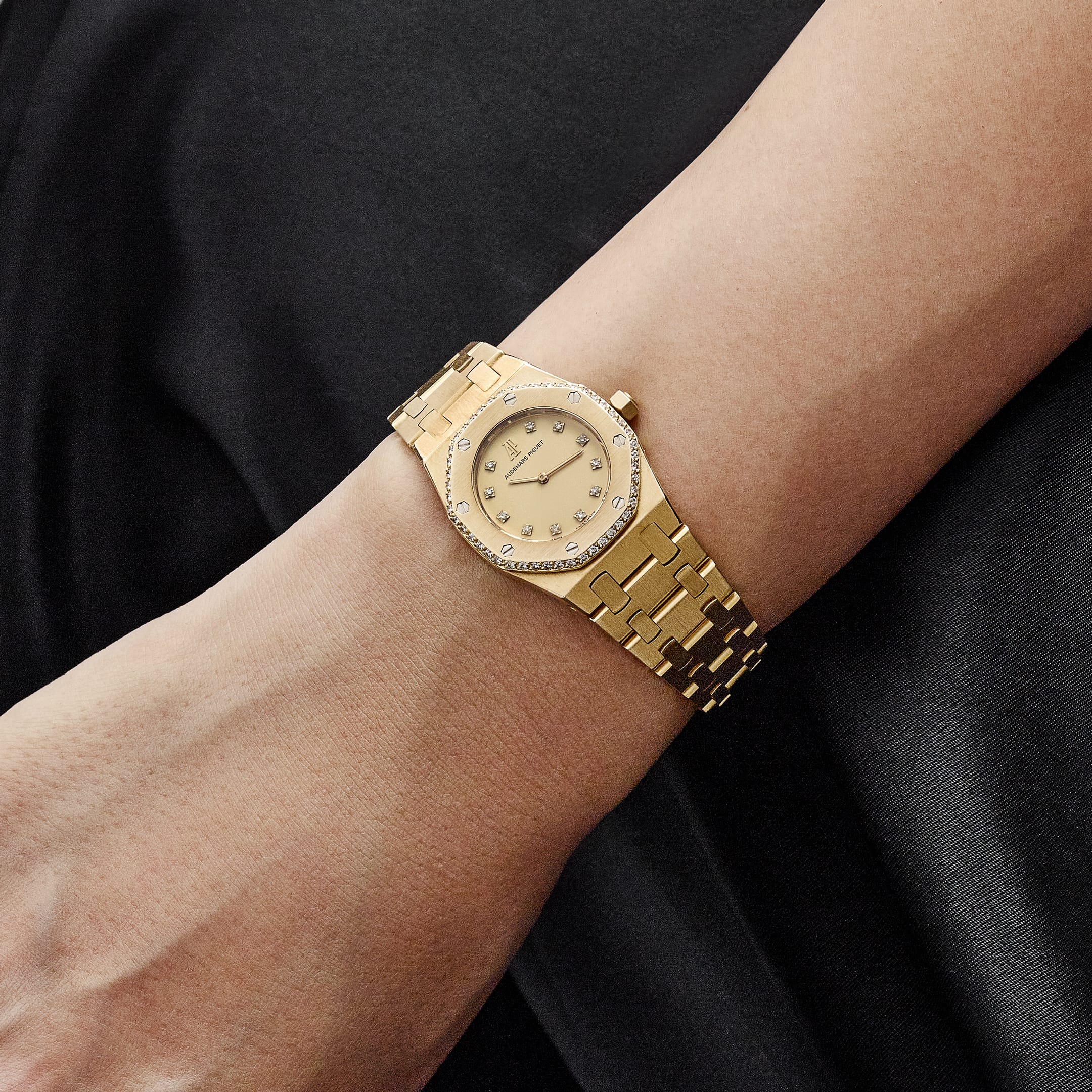 516 'Ladies' Yellow Gold Champagne Diamond Dial Diamond Bezel
