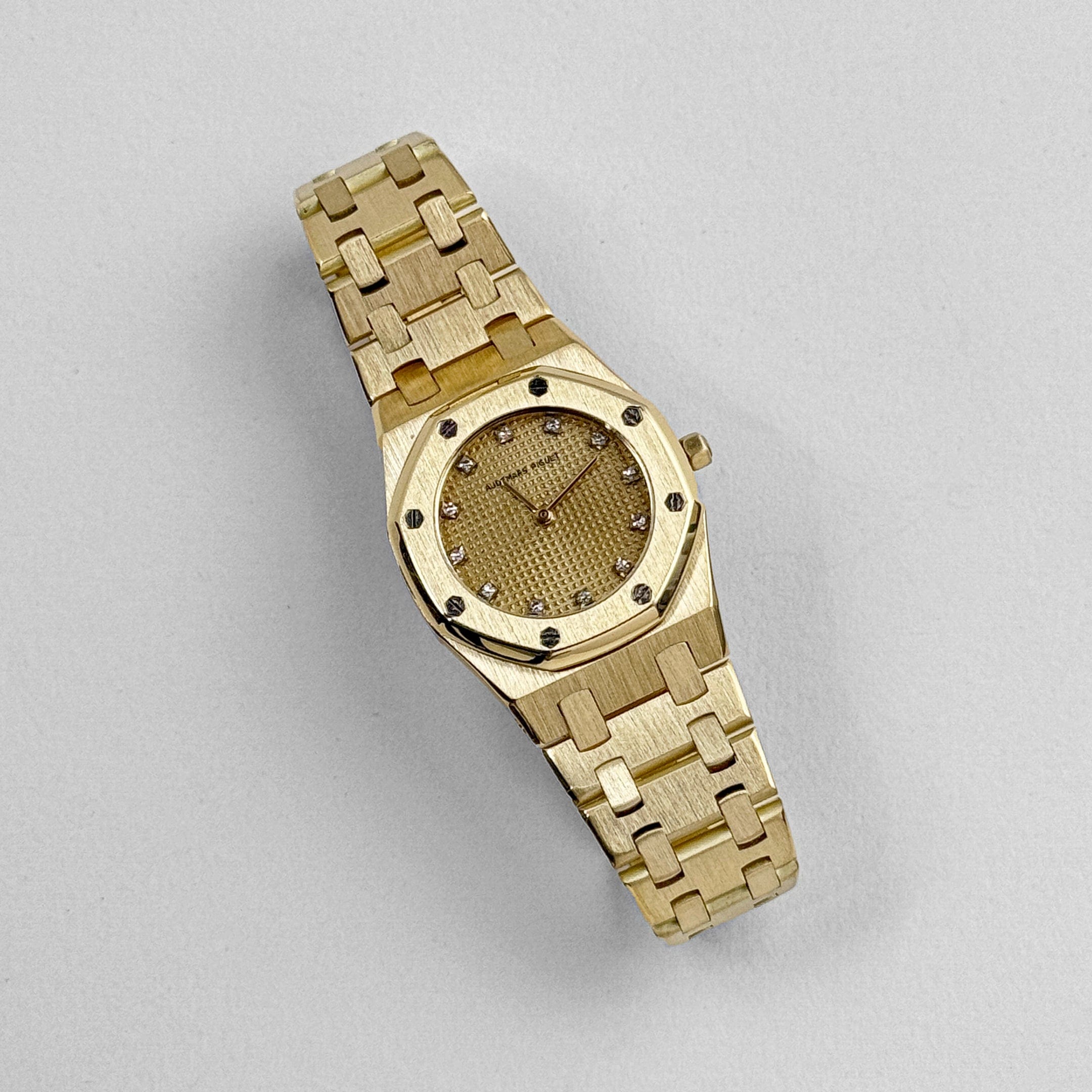 Audemars Piguet Royal Oak Vintage 'Ladies' Yellow Gold Champagne Diamond Dial Quartz