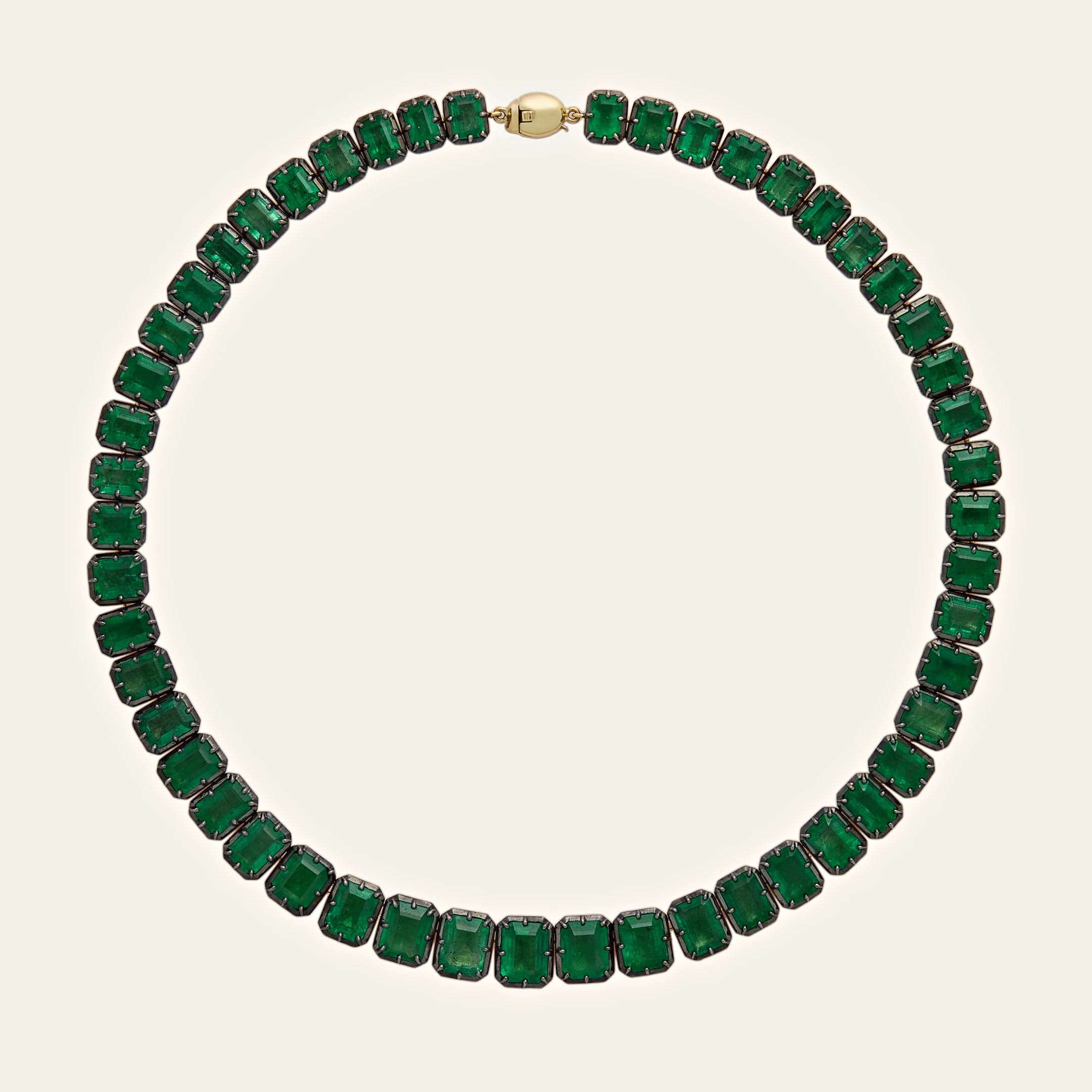 black-rhodium-emerald-necklace-jewels-aficionado-1227070879.jpg