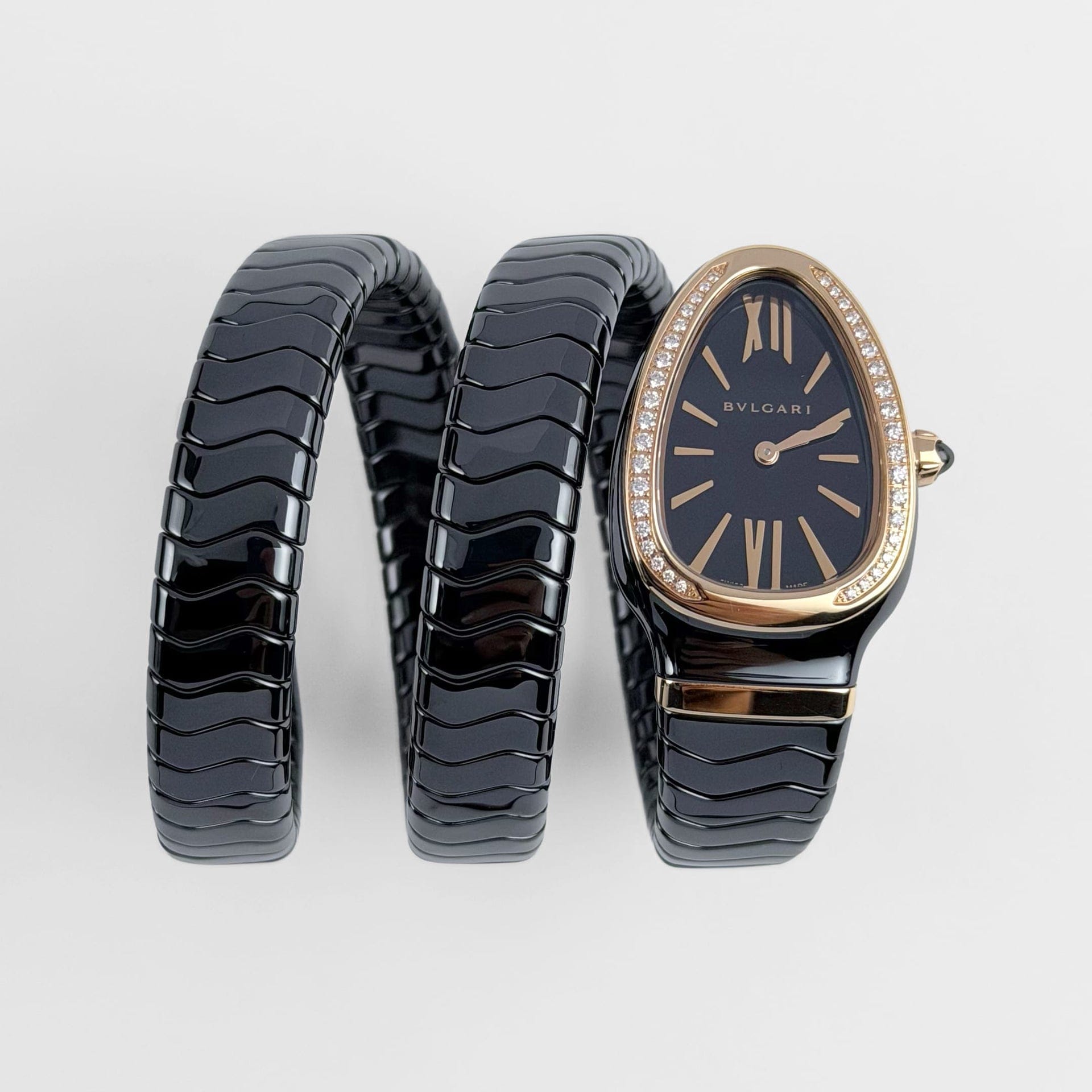 Bvlgari Serpenti Spiga Watch 102885 Black Ceramic and Rose Gold Black Lacquered Polished Dial Diamond Bezel (2026)