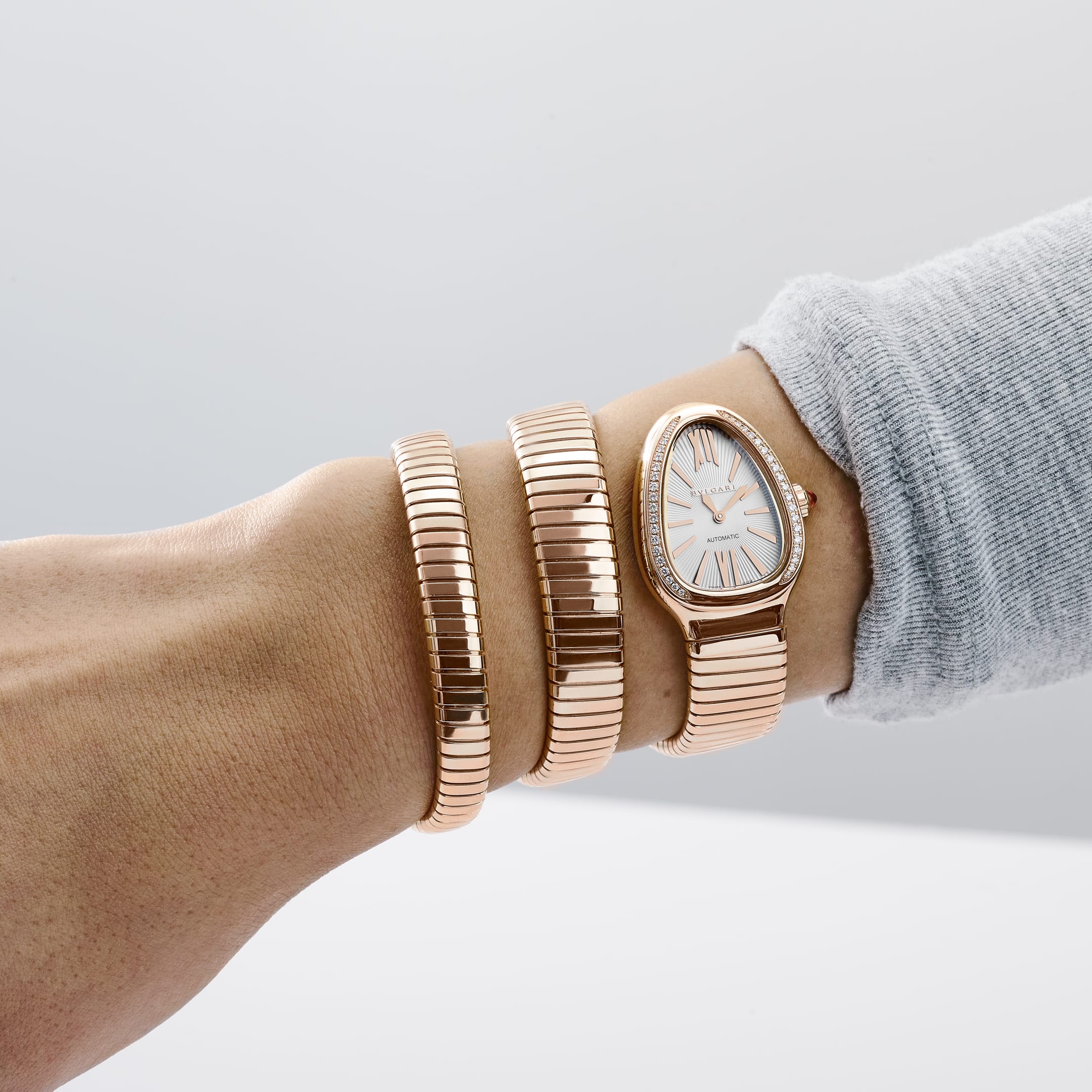 bvlgari-serpenti-tubogas-103905-rose-gold-white-opaline-soleil-dial-diamond-bezel-2025-bvlgari-watches-1234998966.jpg