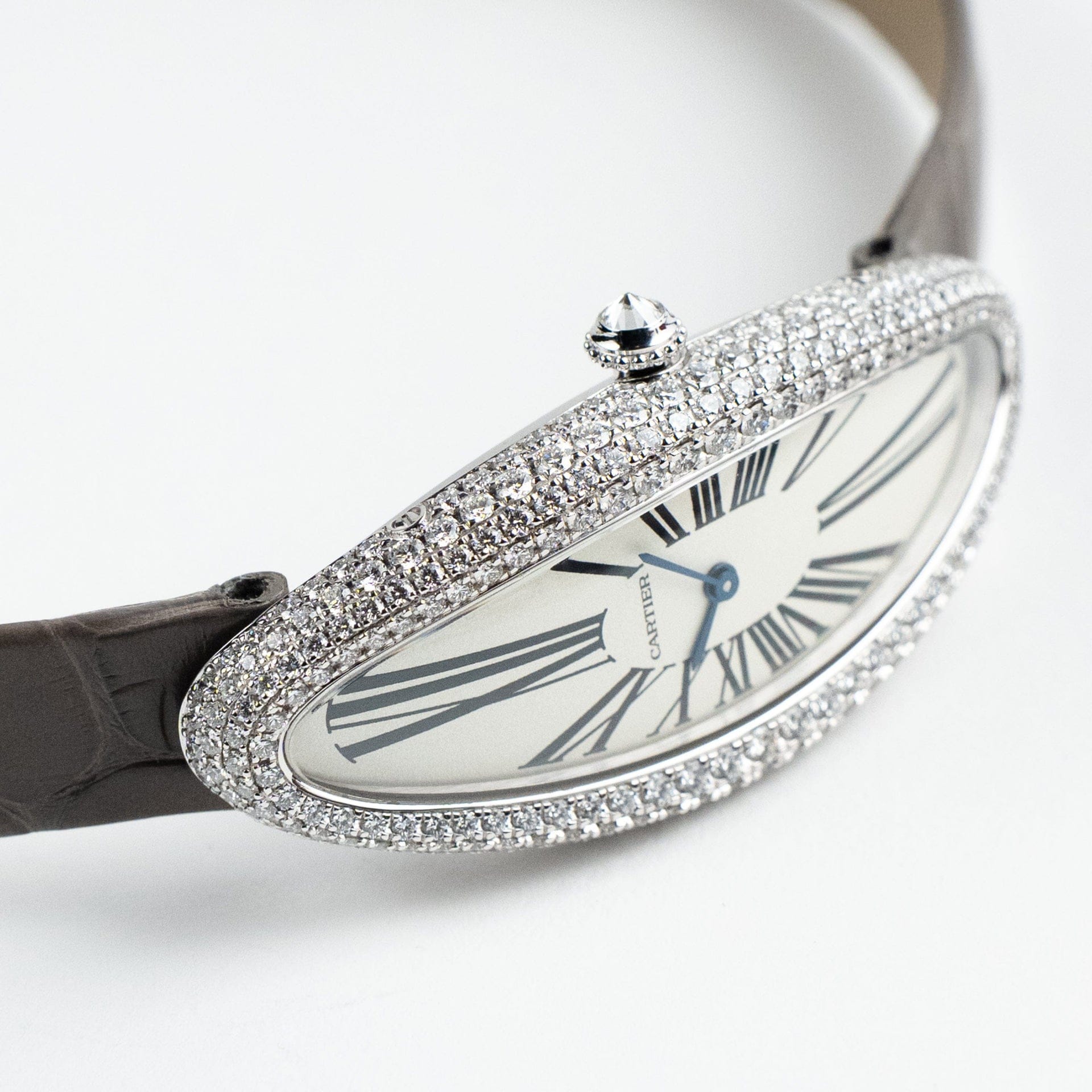 Cartier Baignoire Allongée WJBA0007 White Gold Silver Dial Diamond Bezel (2026)