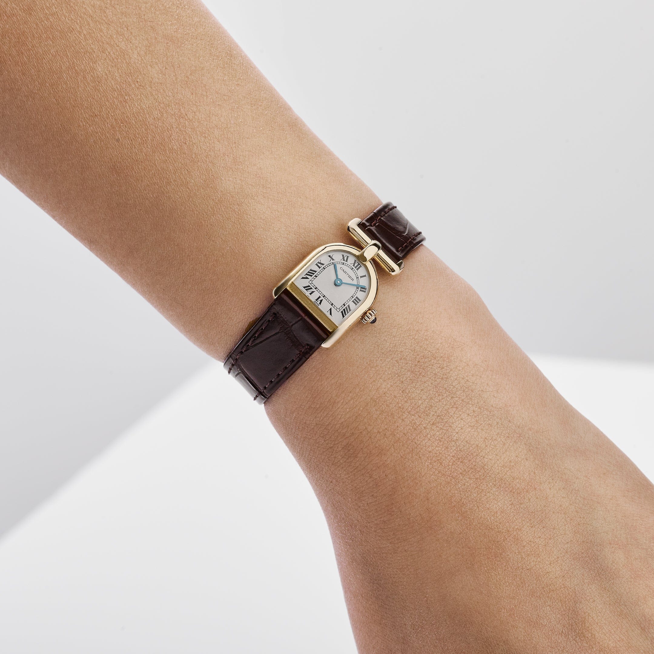Cartier Calandre 6603 'Ladies' Yellow Gold White Dial Quartz