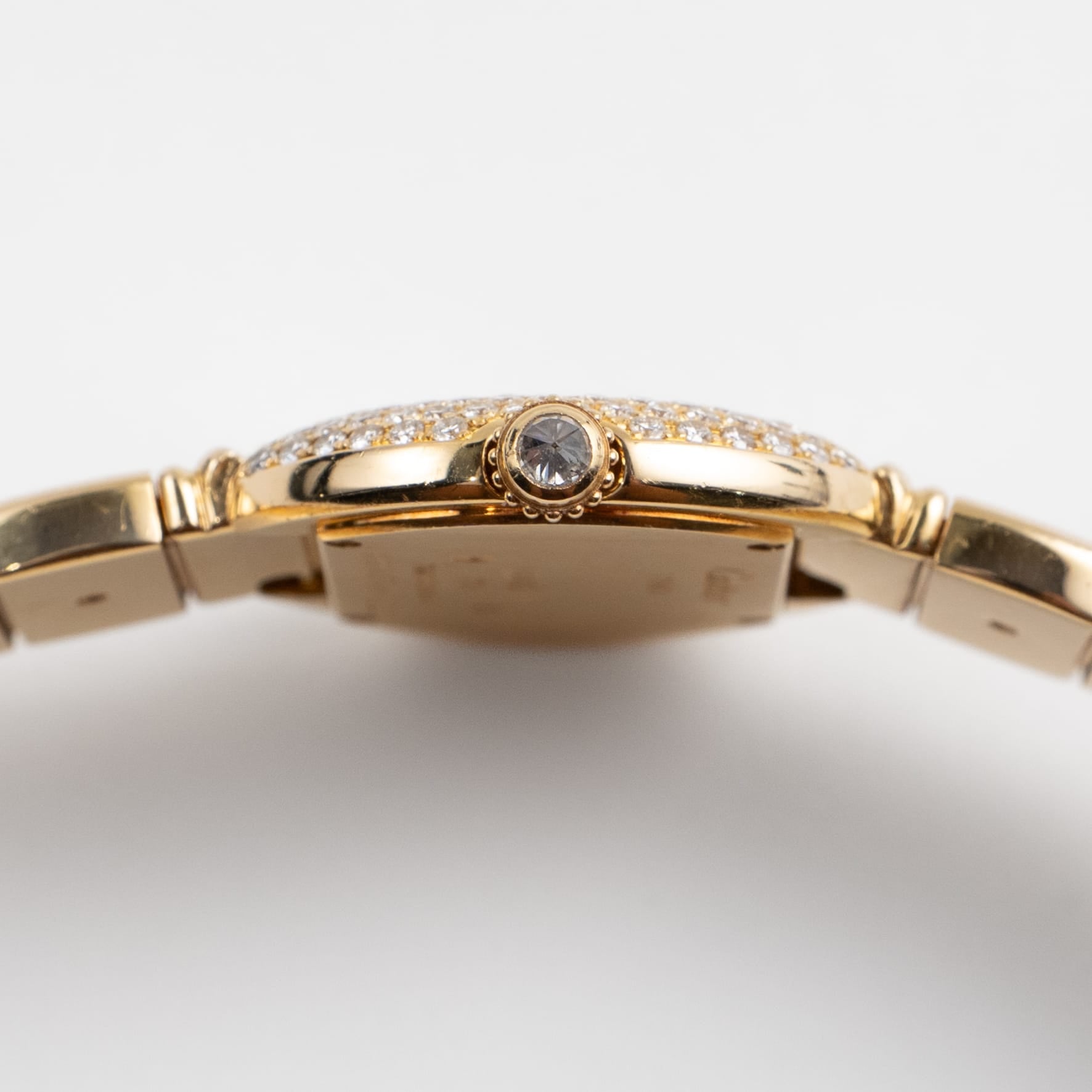 Cartier Ellipse WB6006EE Yellow Gold White Dial Diamond Bezel and Bracelet Quartz
