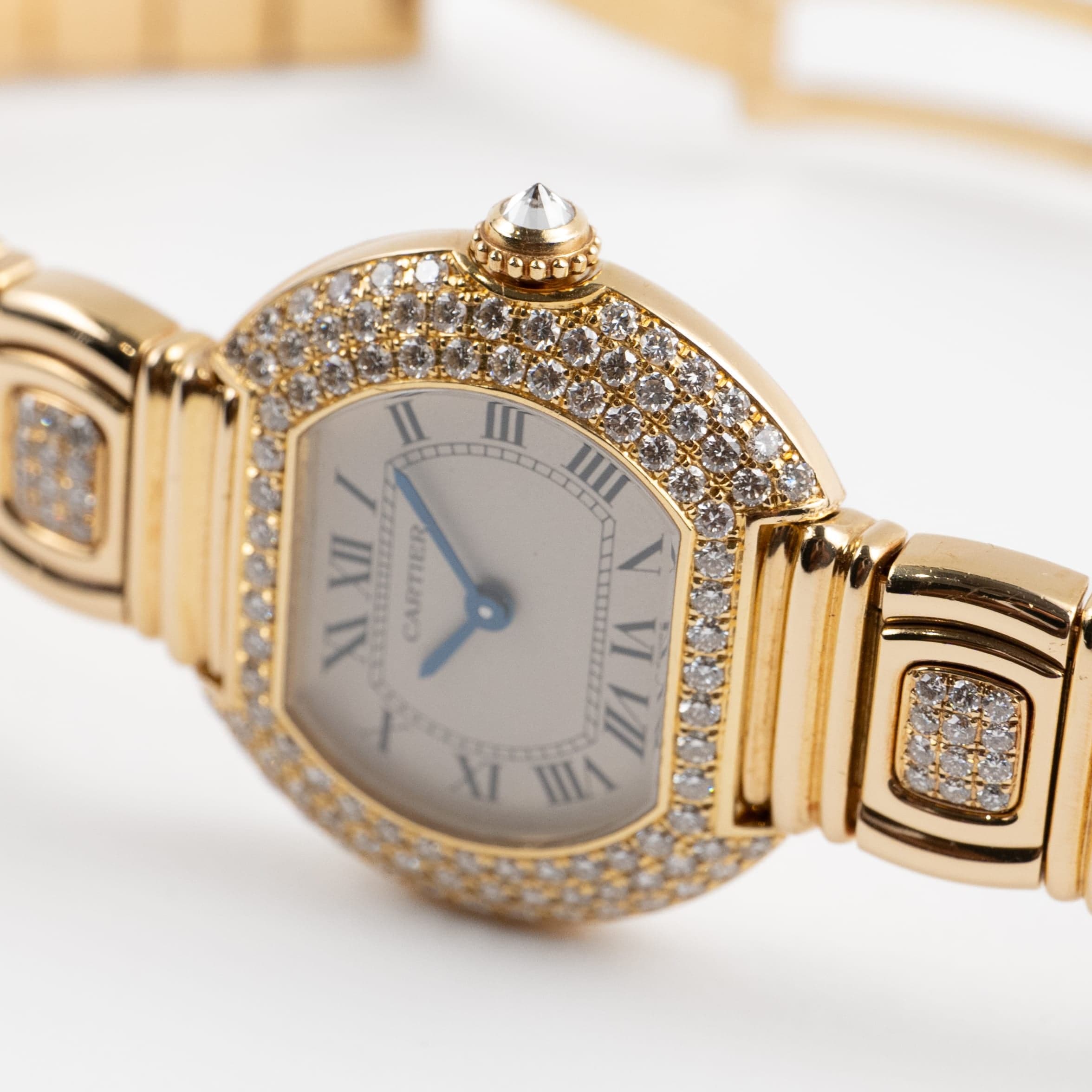 Cartier Ellipse WB6006EE Yellow Gold White Dial Diamond Bezel and Bracelet Quartz