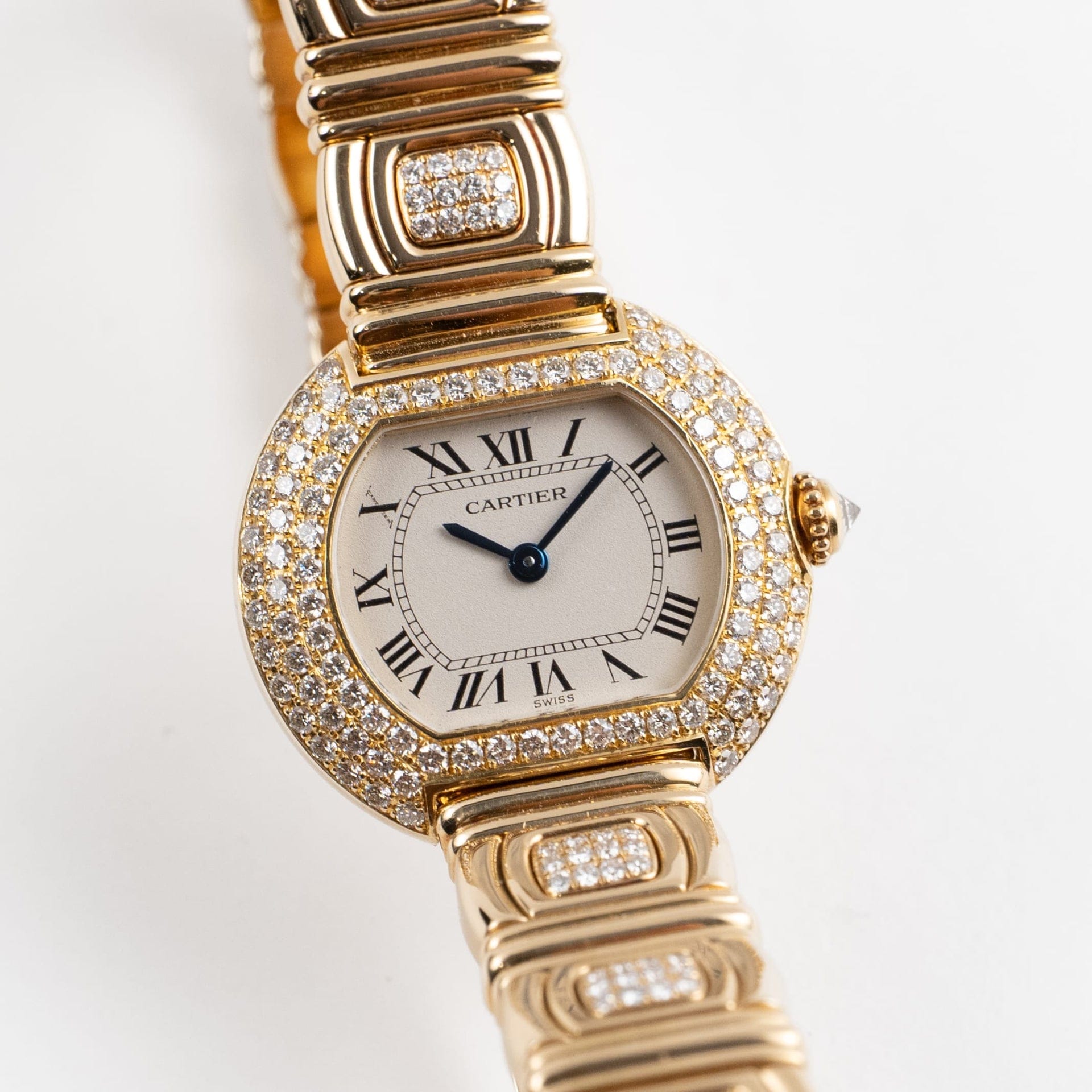 Cartier Ellipse WB6006EE Yellow Gold White Dial Diamond Bezel and Bracelet Quartz