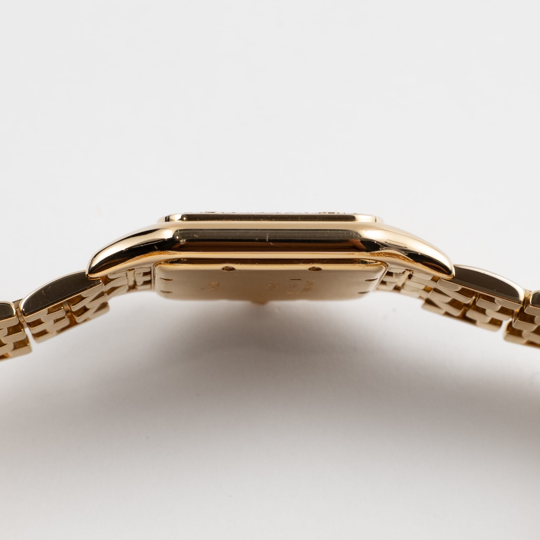 Cartier Panthere 883969 'Ladies' Midsize Yellow Gold White Dial Diamond Bezel Quartz