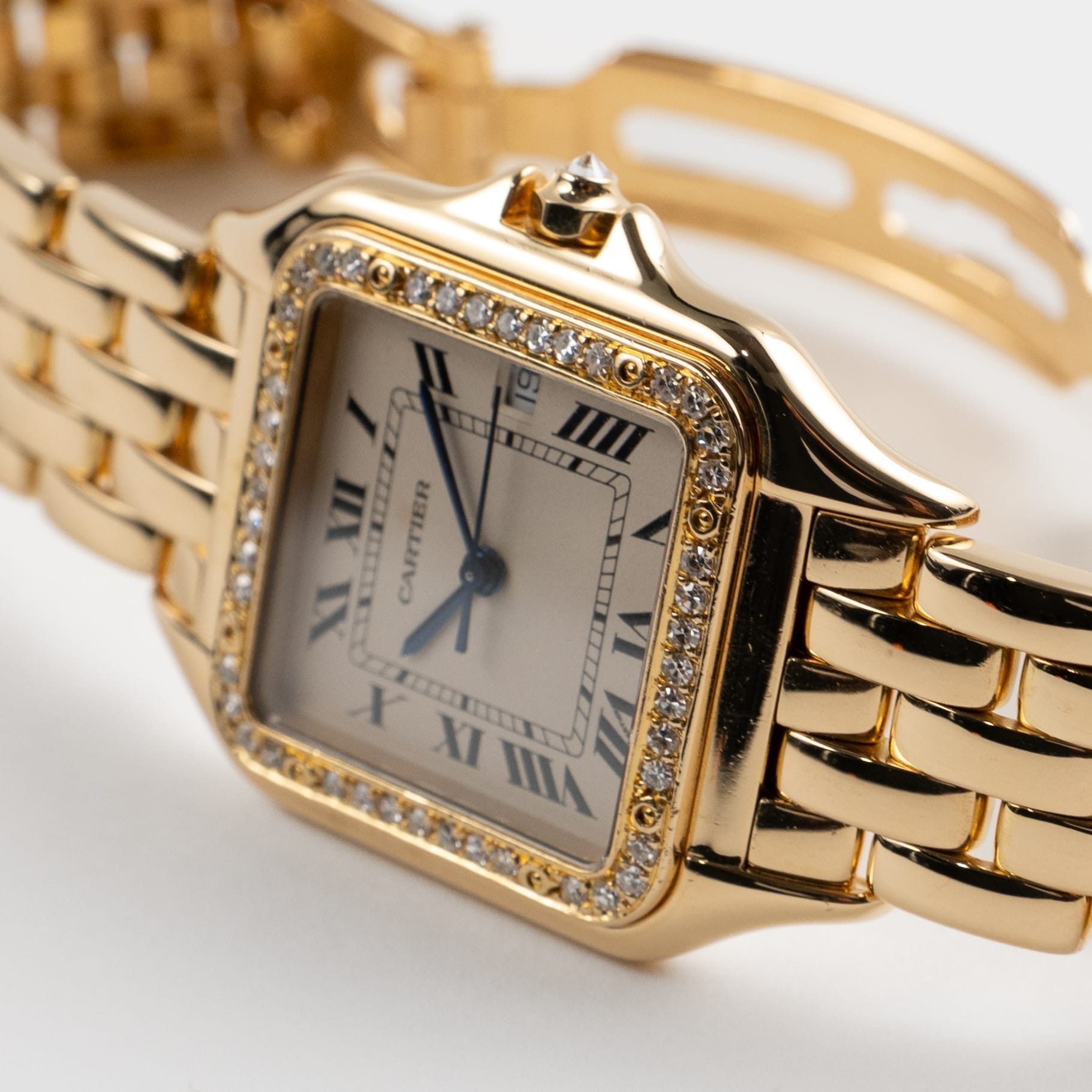 Cartier Panthere 883969 'Ladies' Midsize Yellow Gold White Dial Diamond Bezel Quartz