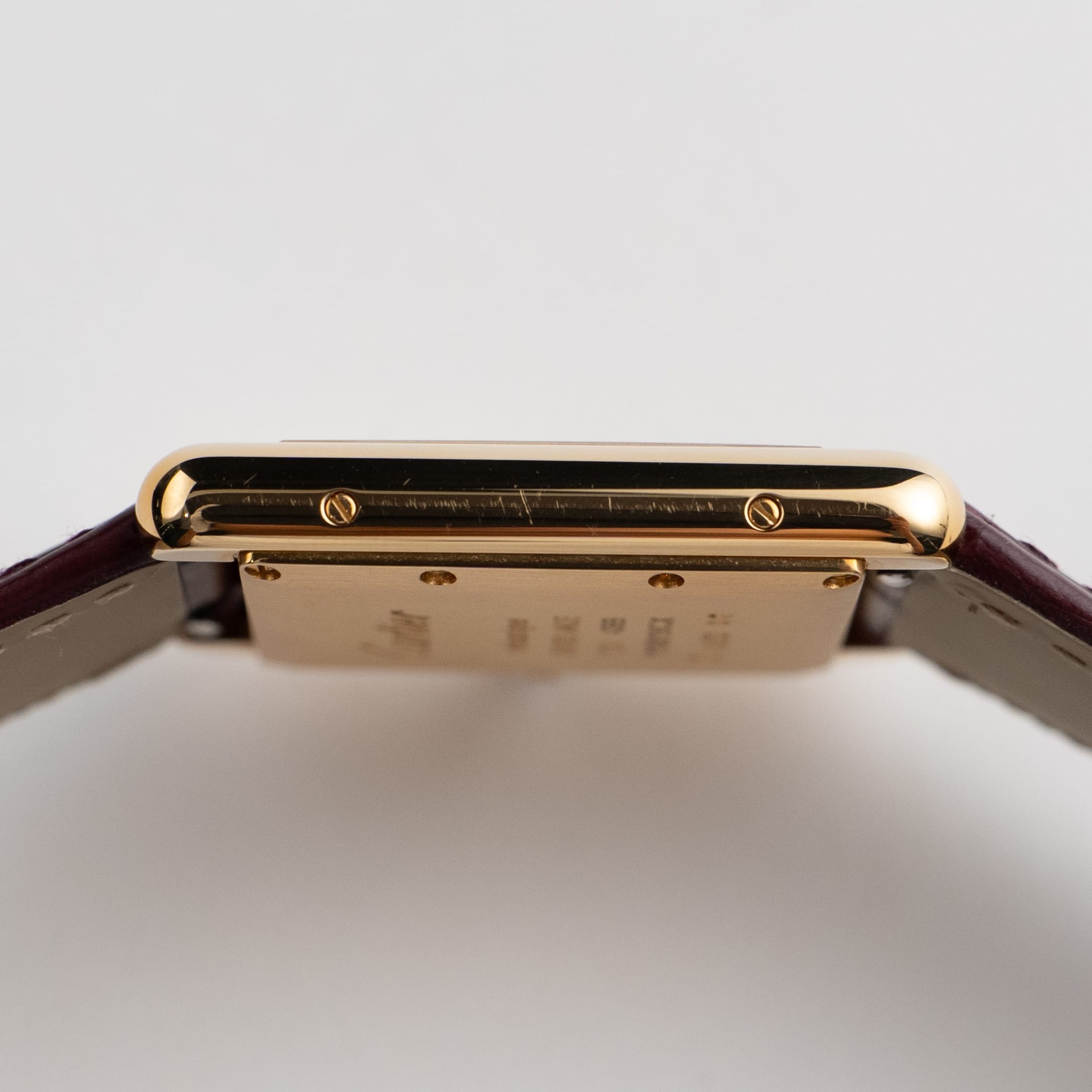 Cartier Tank Louis LM WGTA0093 Yellow Gold Red Dial (2022)