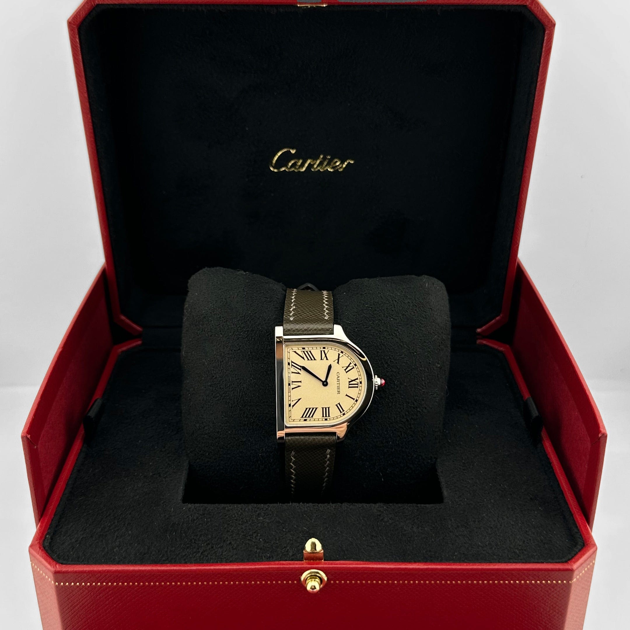 Cartier Privée Cloche de Cartier WGCC0004 Platinum White Dial Limited Edition of 100 (2021)