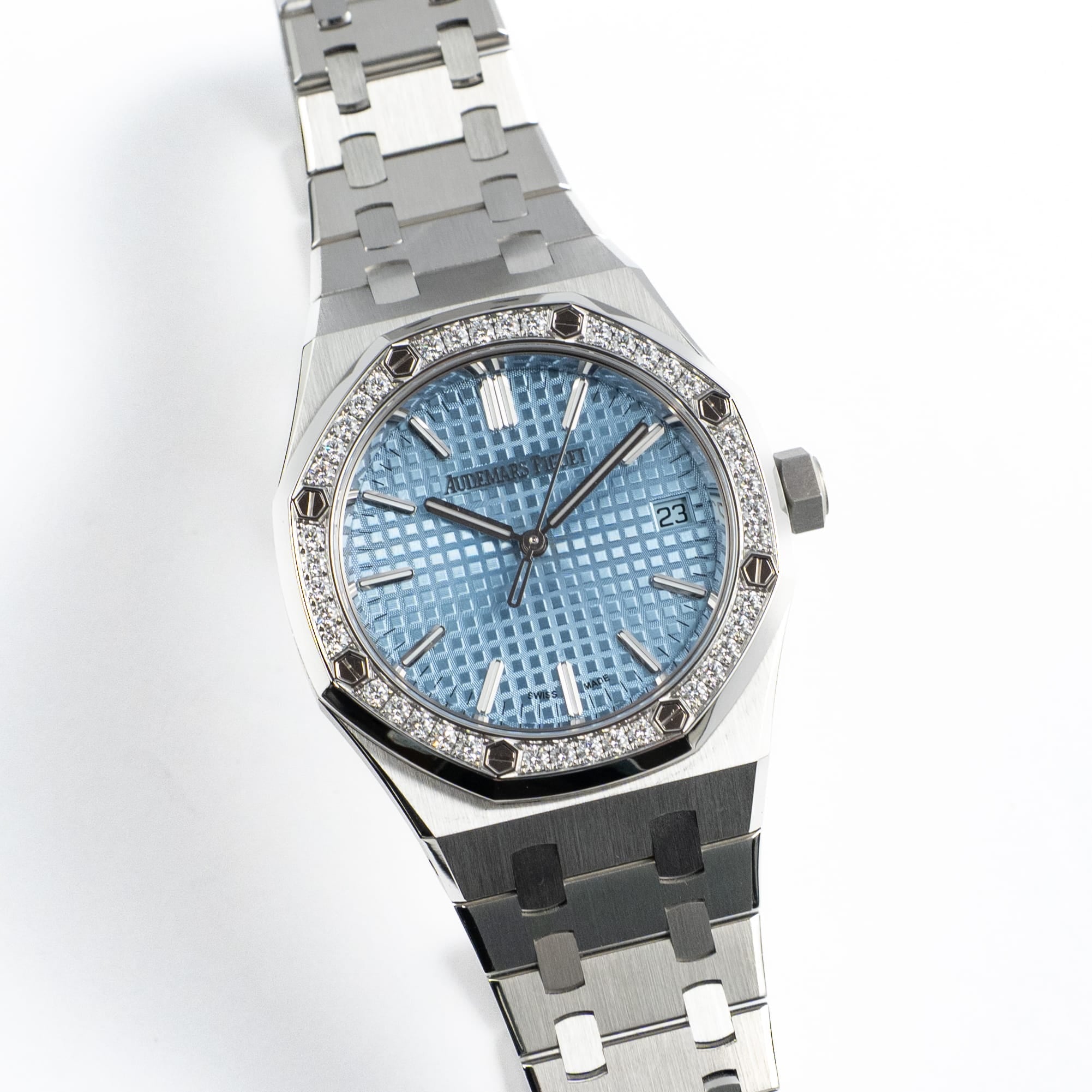 Audemars Piguet Royal Oak 15551ST.ZZ.1356ST.04 'Ladies' Stainless Steel Light Blue Dial Diamond Bezel (2024)