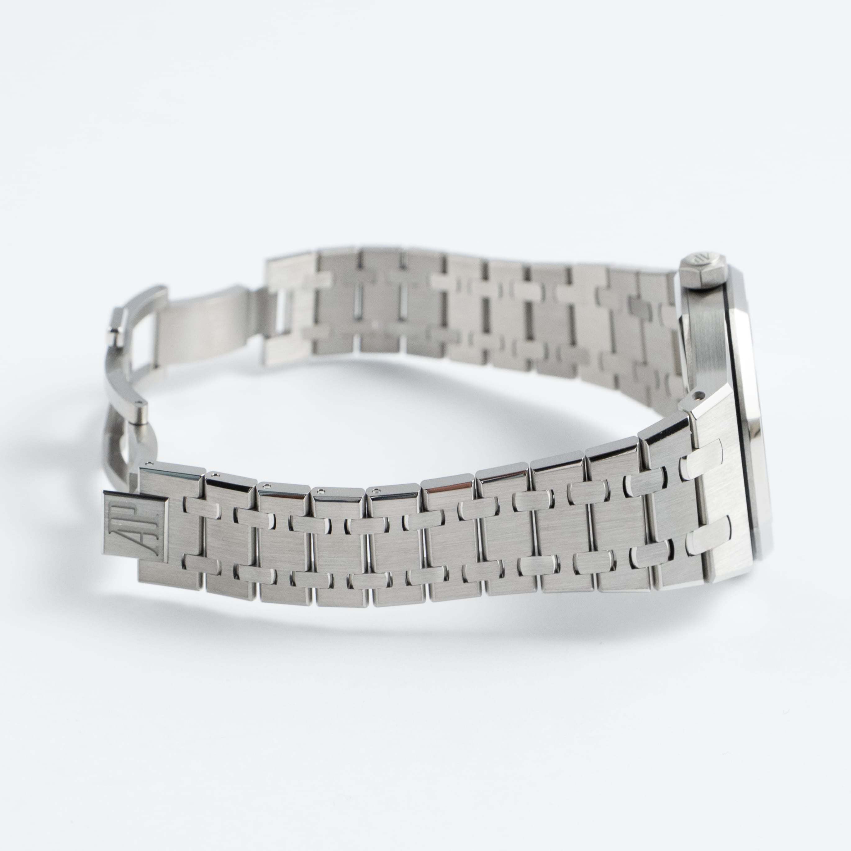 Audemars Piguet Royal Oak 15551ST.ZZ.1356ST.04 'Ladies' Stainless Steel Light Blue Dial Diamond Bezel (2024)