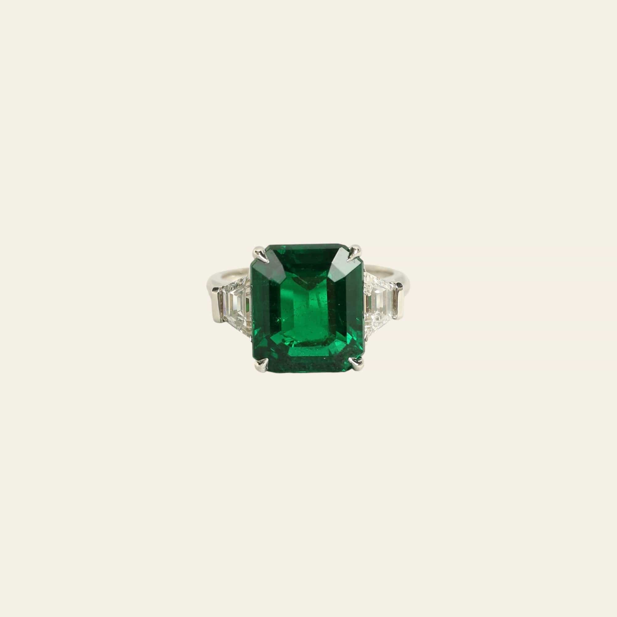 emerald-ring-jewels-aficionado-1210590667.jpg
