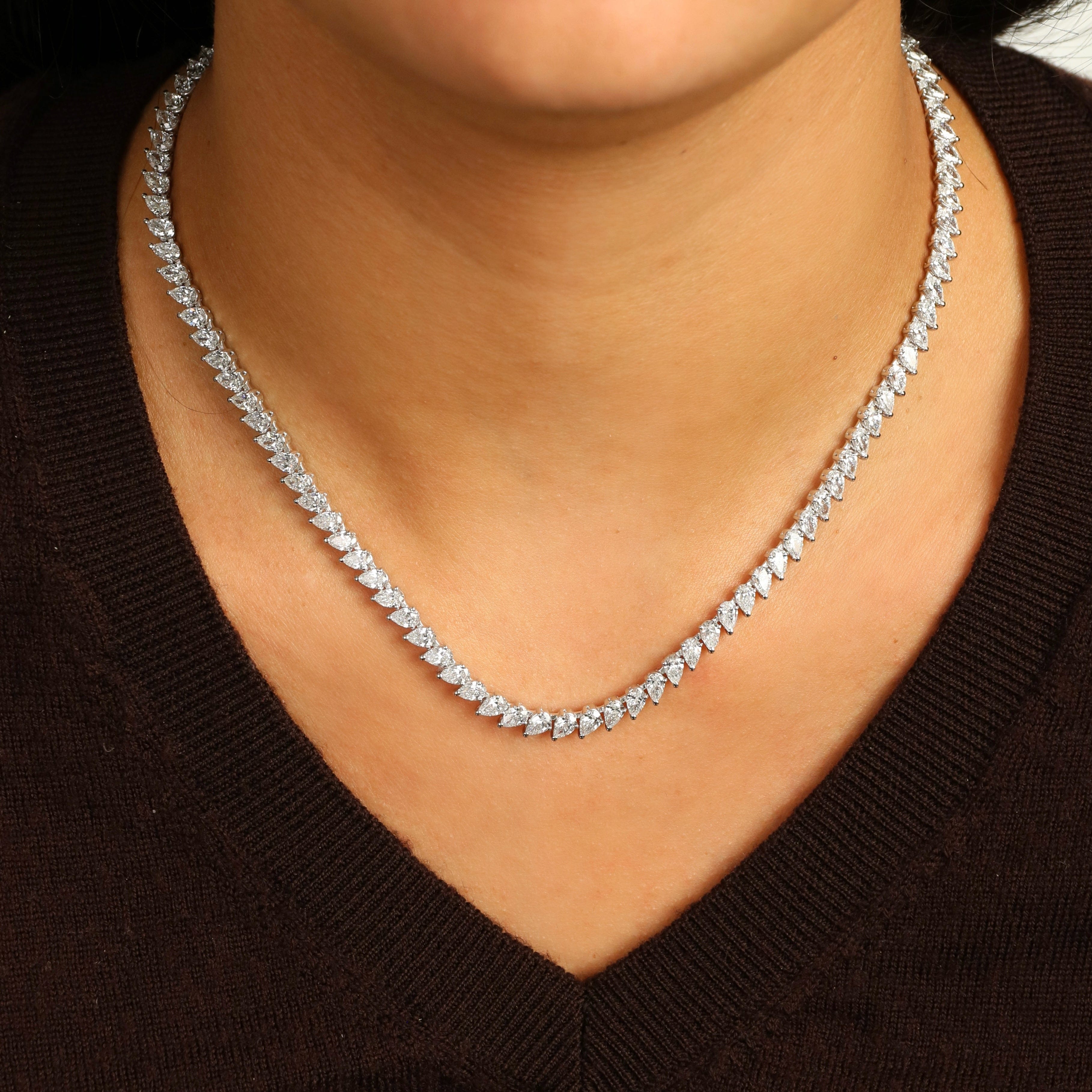 esme-19-61-carat-pear-shaped-diamond-tennis-necklace-jewels-aficionado-1207912084.jpg