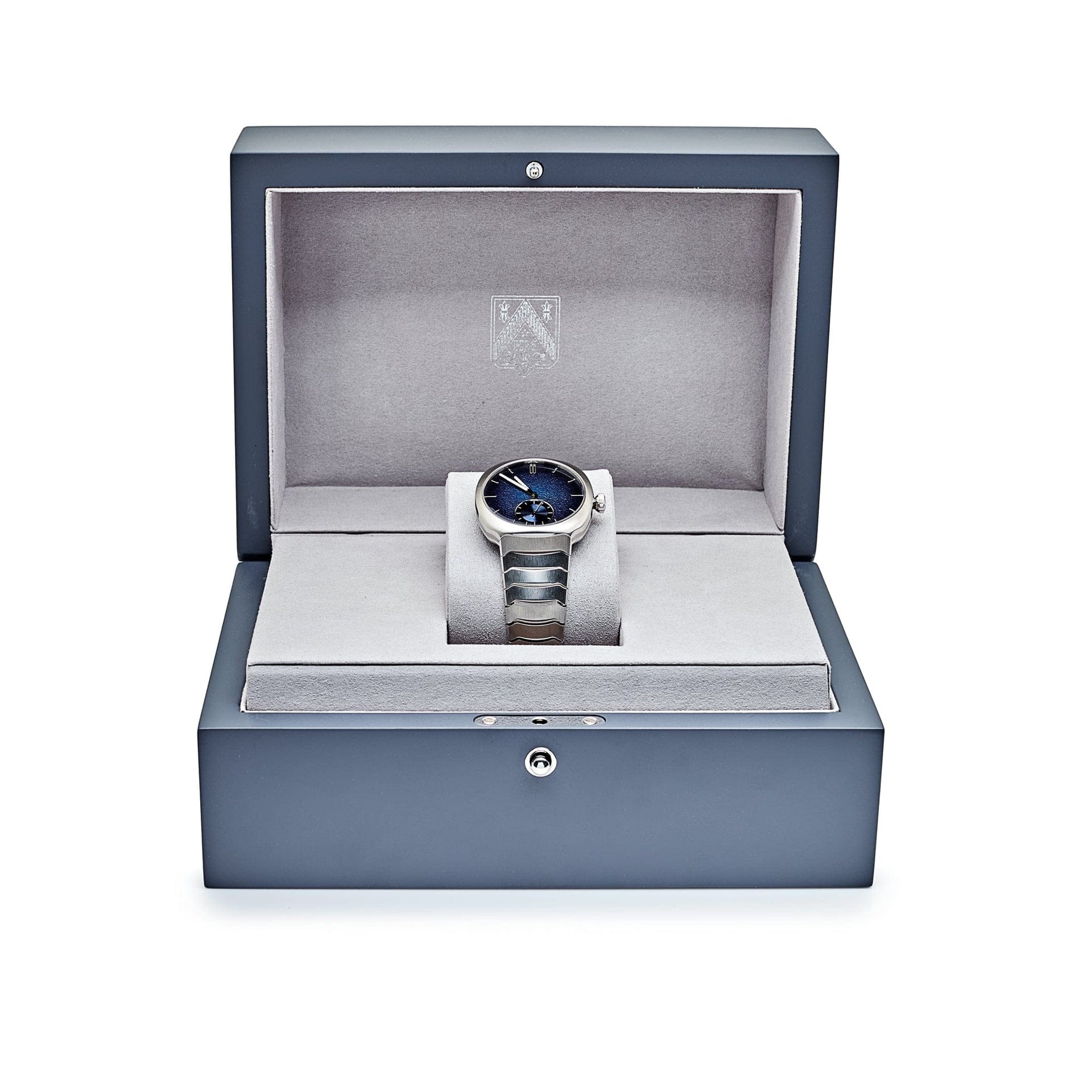 H. Moser & Cie 6500-1200 Streamliner Small Seconds Blue Enamel