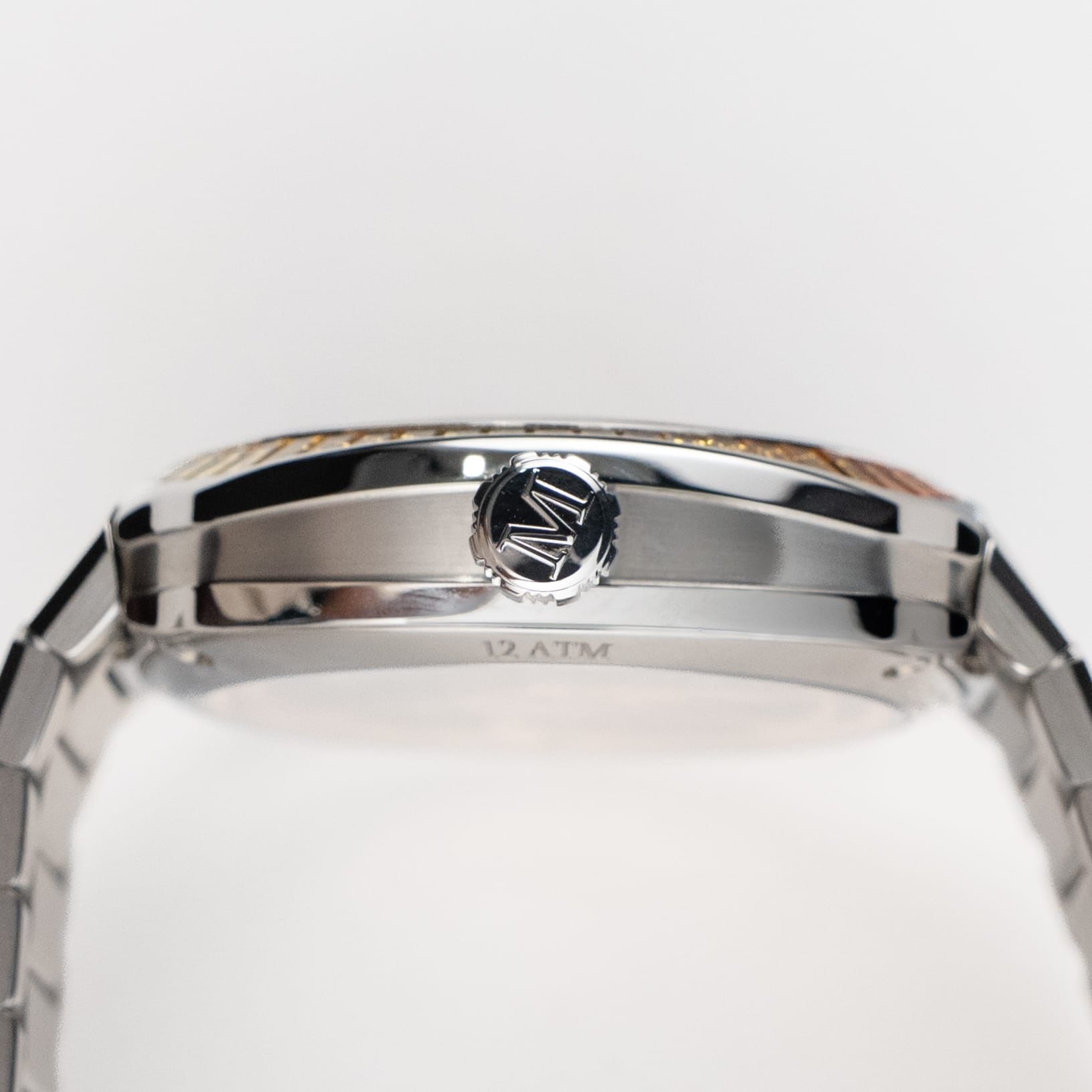 H. Moser & Cie 6814-1201 Streamliner Tourbillon Rainbow Skeleton Stainless Steel (2025)