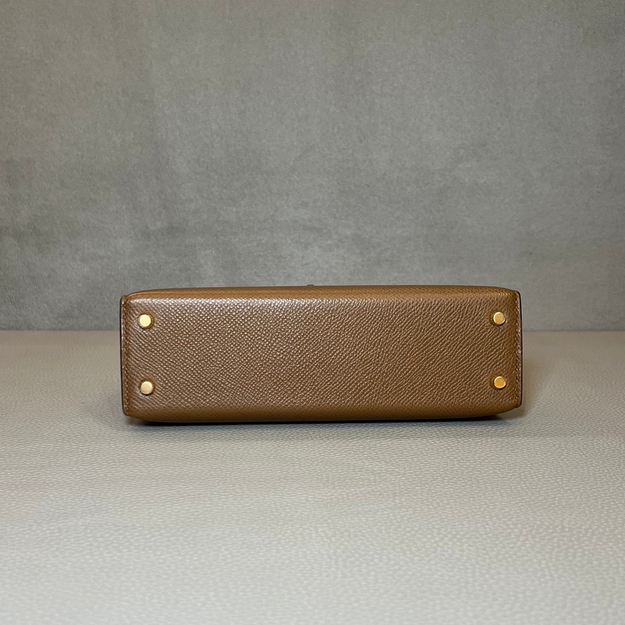 Hermès Alezan Mini Kelly Sellier 20 Epsom Gold Hardware