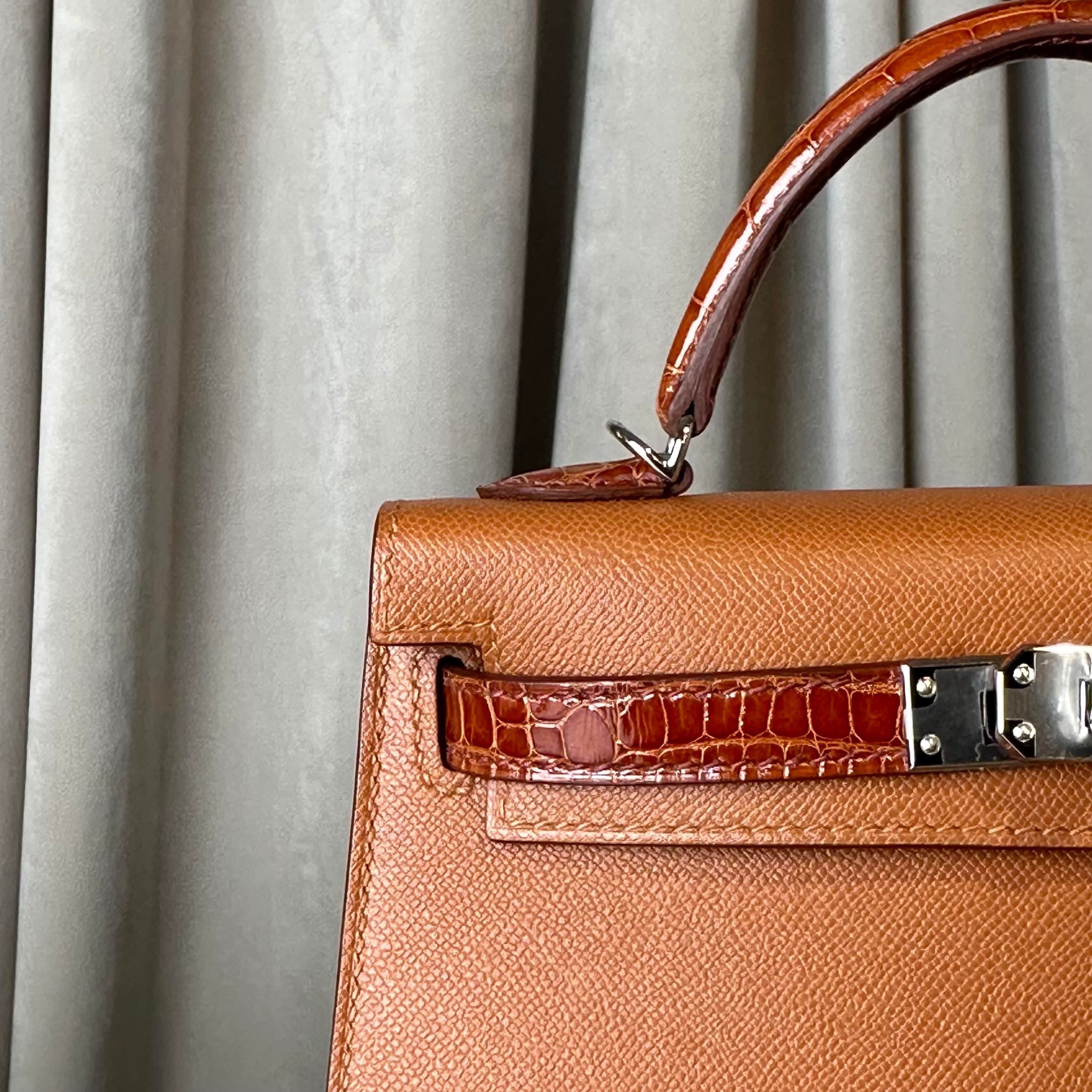 Hermès AQ Gold and Etrusque Mini Kelly 20 Madame Touch Alligator Mississippi Palladium Hardware