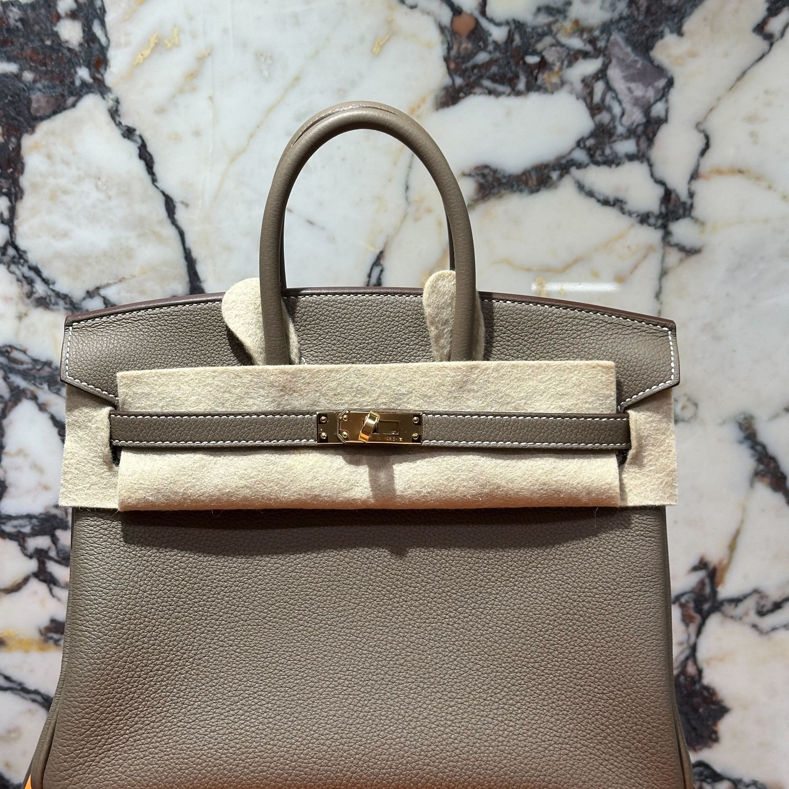 Hermès Birkin 25 Etoupe Togo Gold Hardware