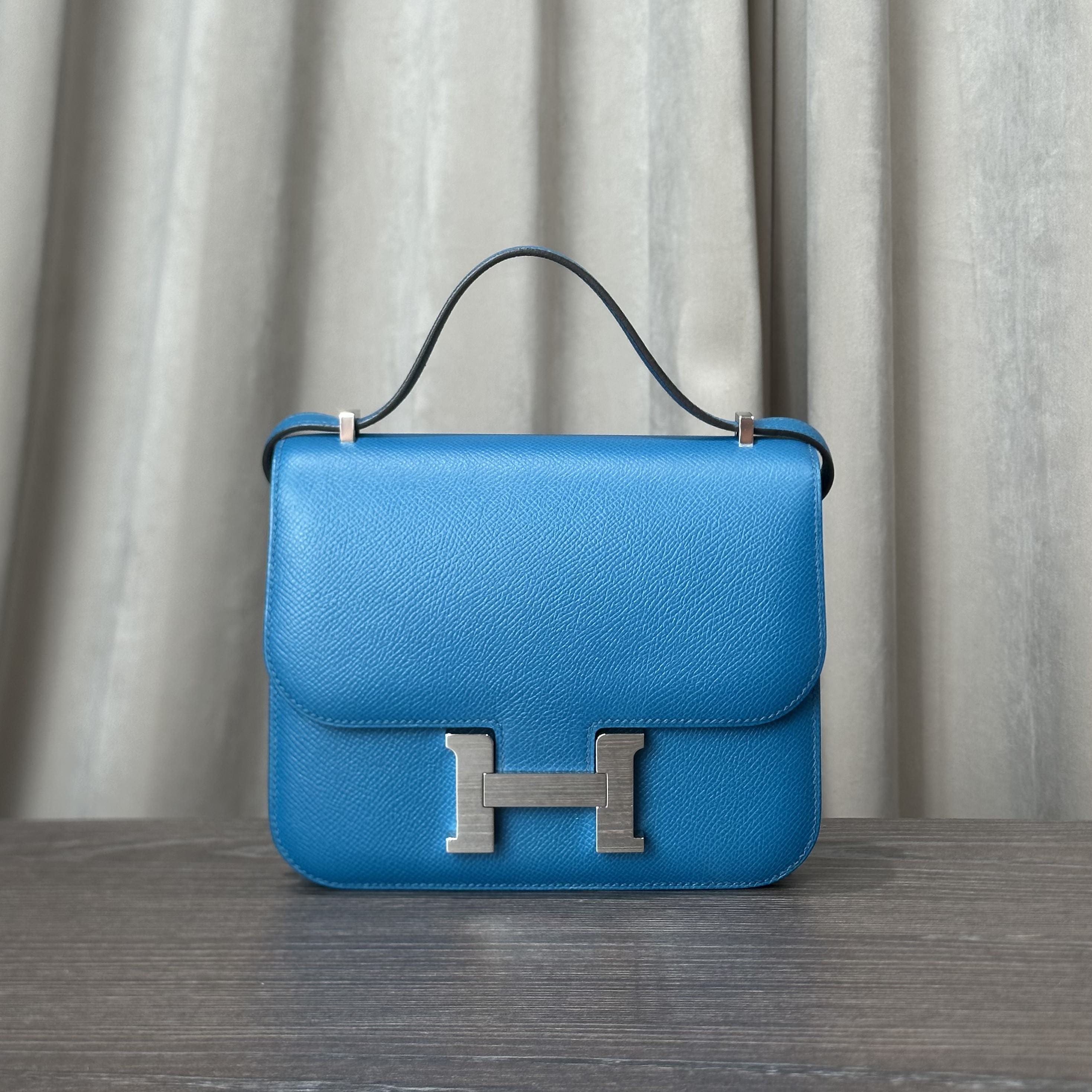 hermes-bleu-izmir-constance-18-epsom-palladium-hardware-hermes-1180017793.jpg