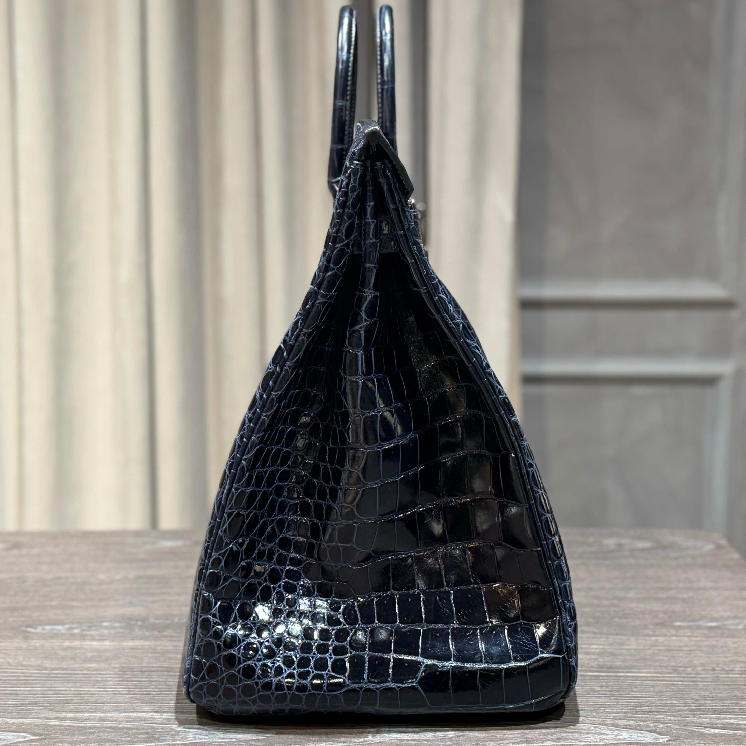 Hermès Bleu Marine Birkin HAC 50 Porosus Crocodile Palladium Hardware