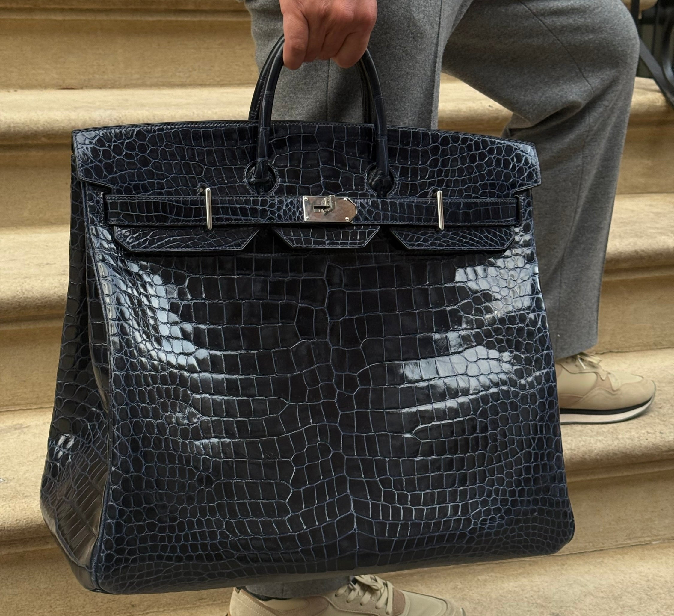 Hermès Bleu Marine Birkin HAC 50 Porosus Crocodile Palladium Hardware