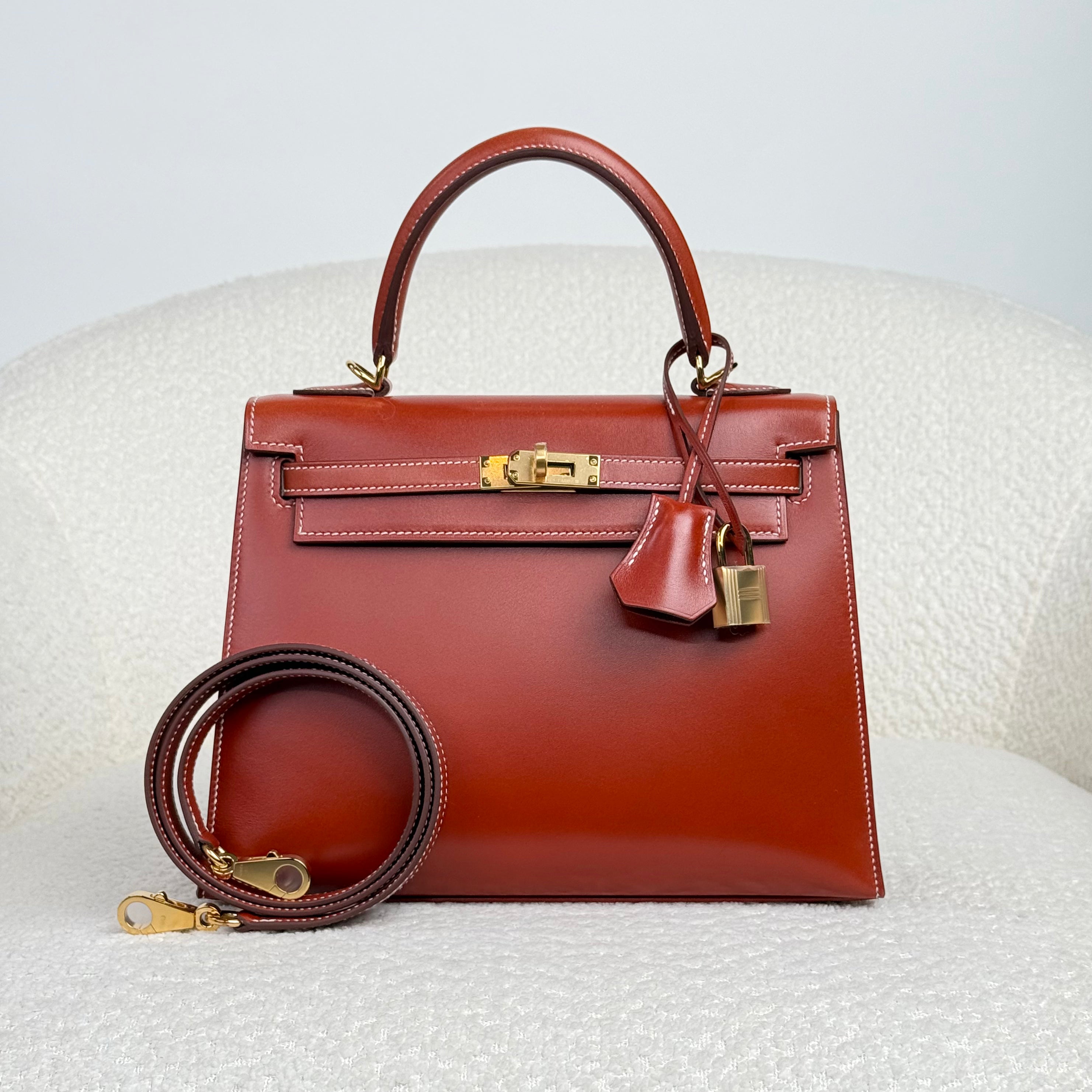 Hermès Brique Kelly Sellier 25 Box Leather Gold Hardware