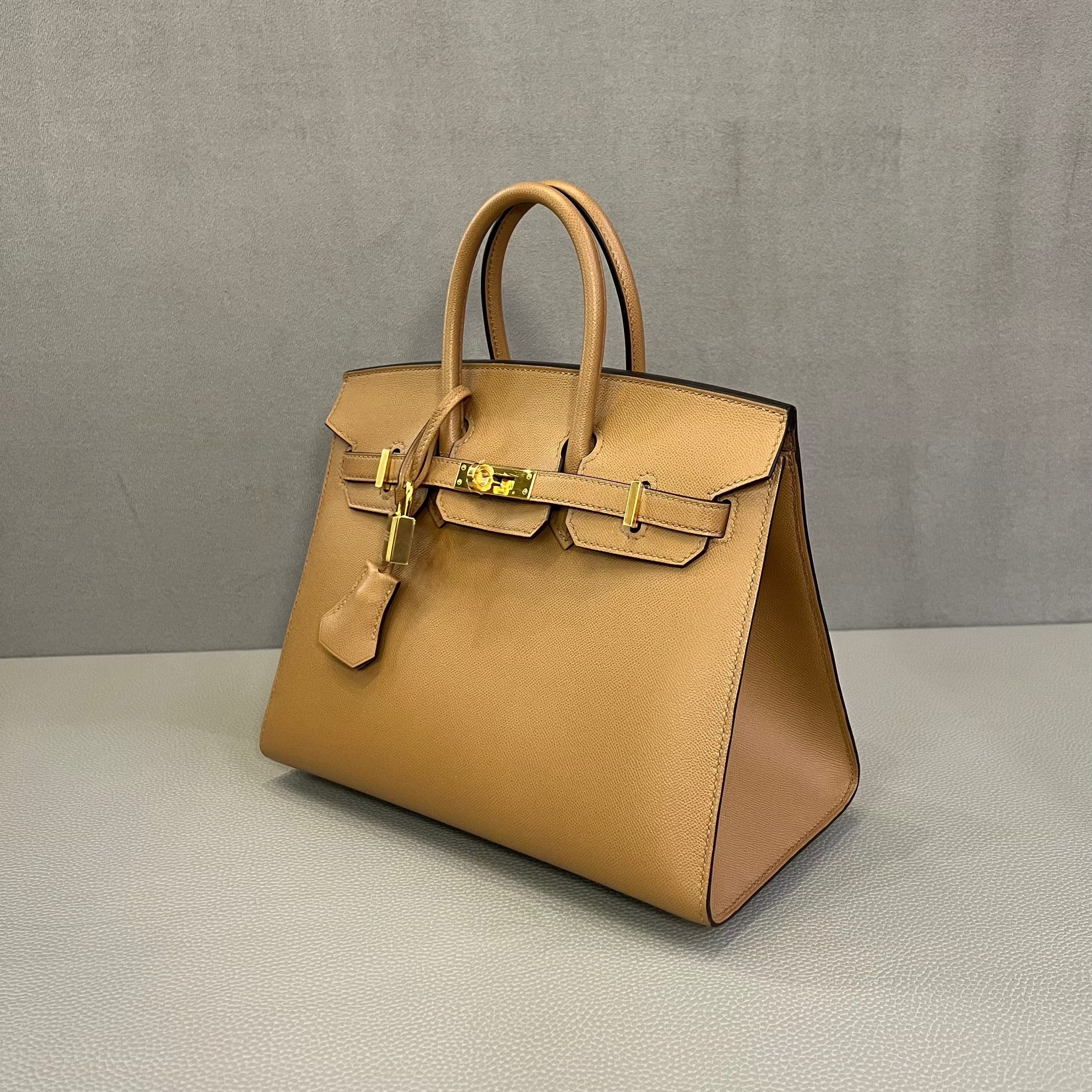Hermès Chai Birkin Sellier 25 Veau Madame Gold Hardware