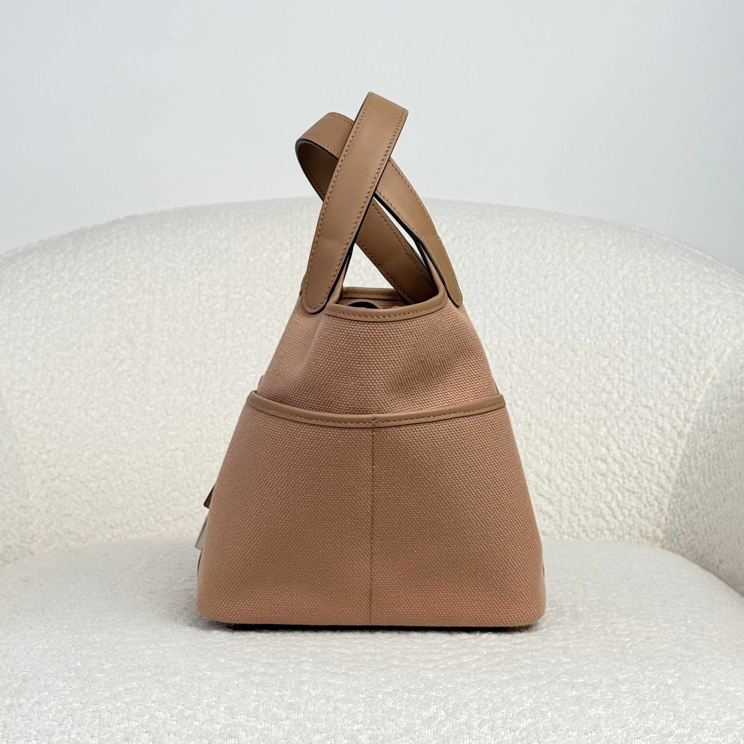 Hermès Chai Picotin 18 Swift and Toile Canvas Palladium Hardware