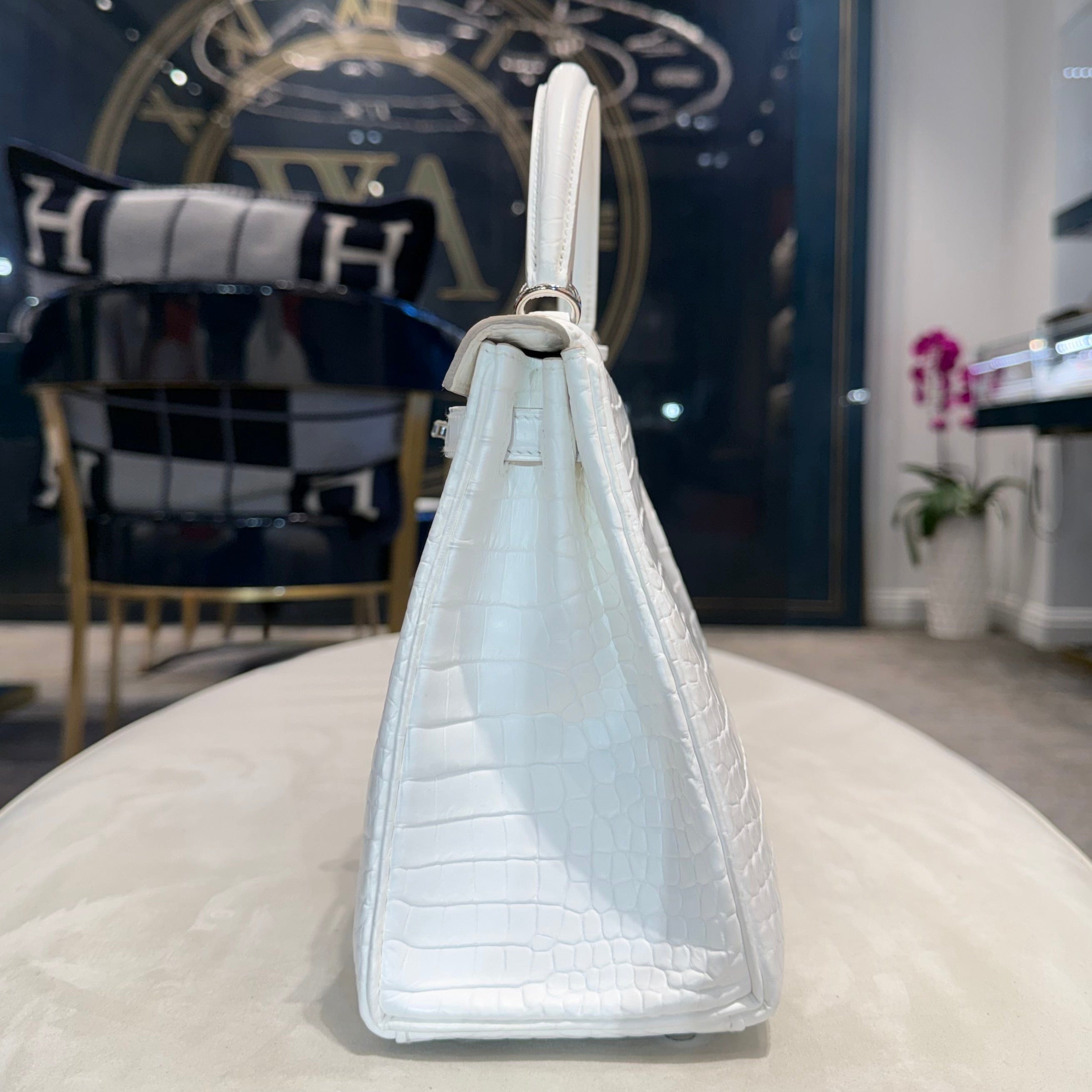 Hermès Chantilly Crème Kelly Retourne 25 Matte Crocodile Porosus Palladium Hardware