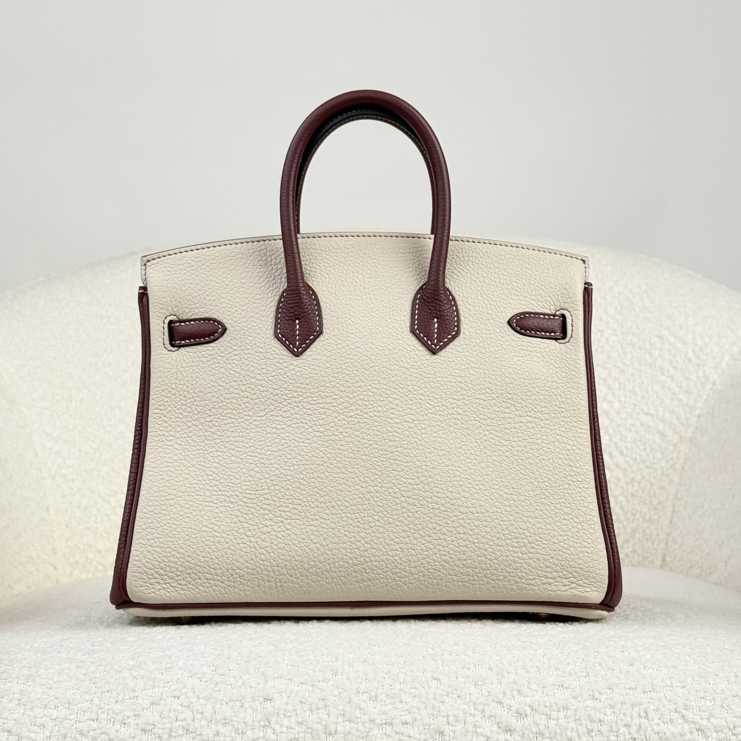 Hermès Craie and Rouge H Birkin 25 Togo Brushed Gold Hardware HSS