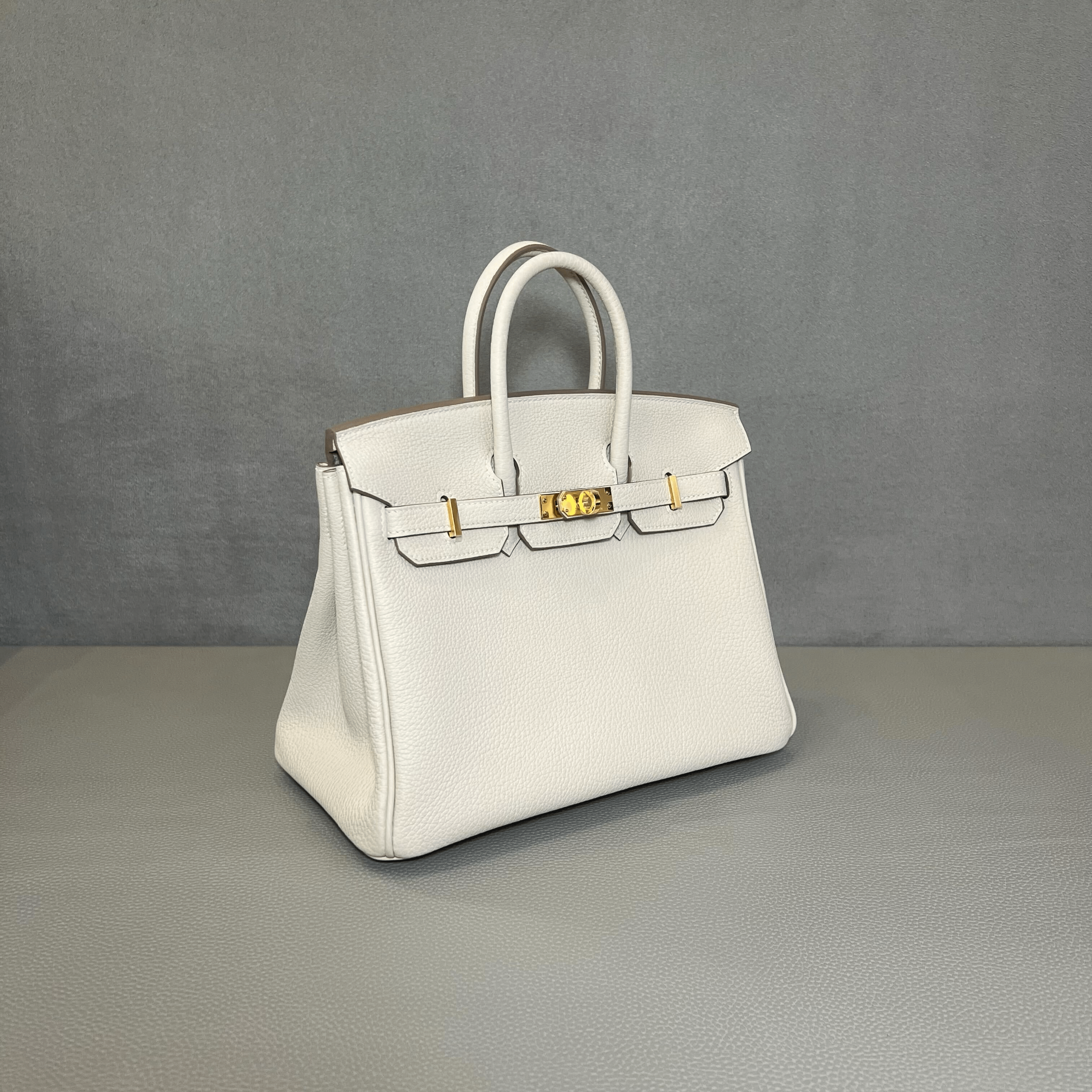 Hermès Craie Birkin 25 Togo Gold Hardware