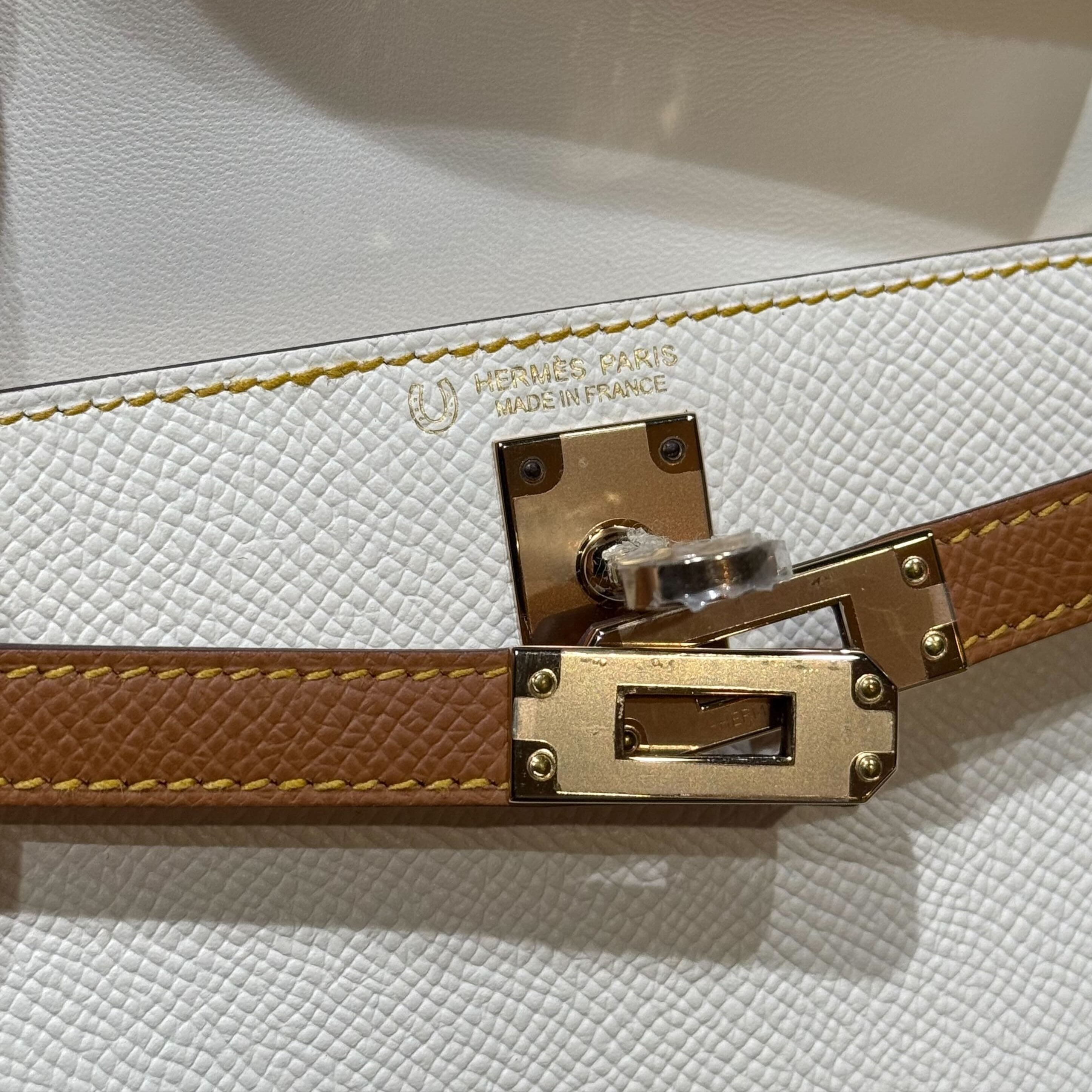 Hermès Craie and Gold Mini Kelly Sellier 20 Epsom Gold Hardware Hermès Special Order HSS
