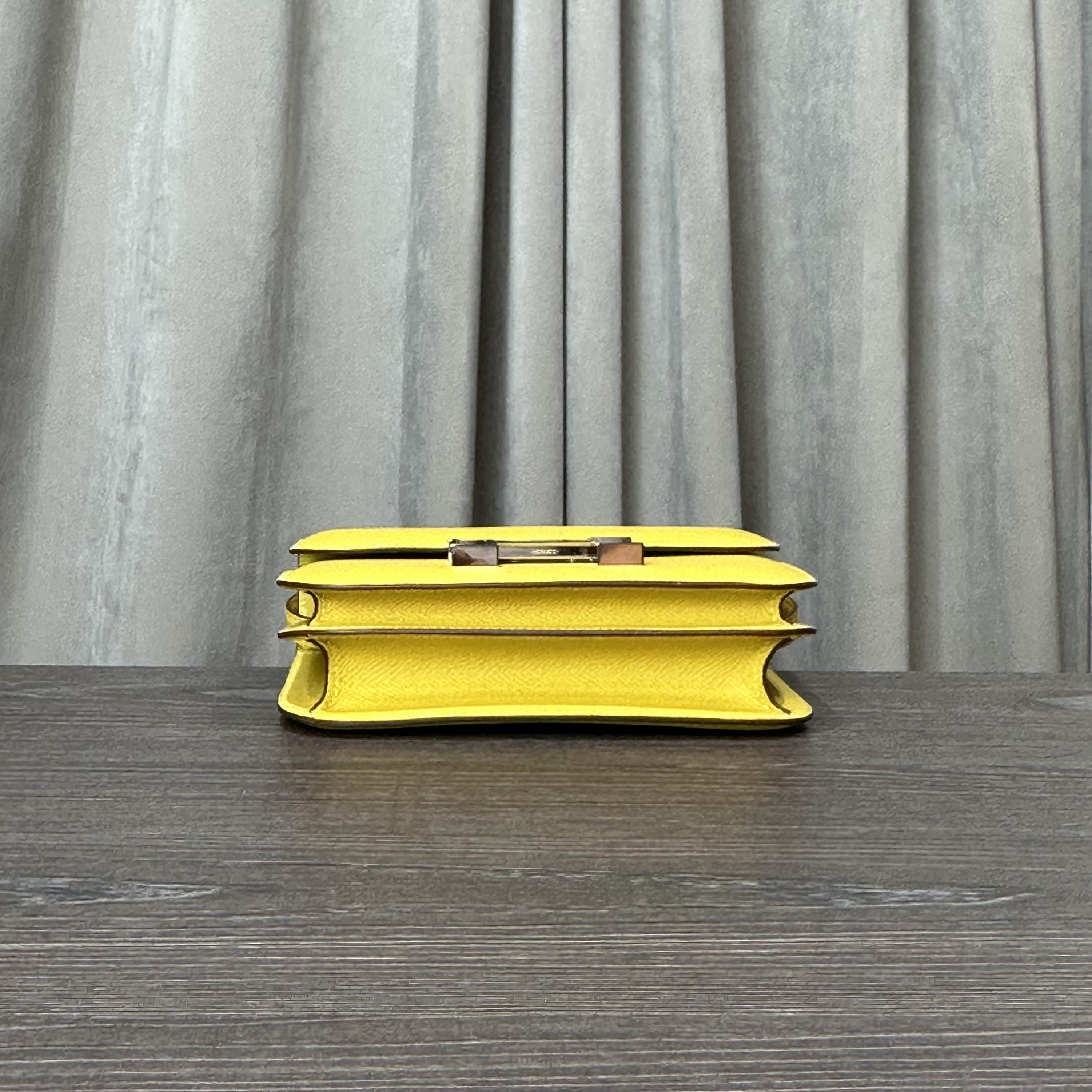 Hermès Cumin Constance 18 Mini Mirror Epsom Palladium Hardware