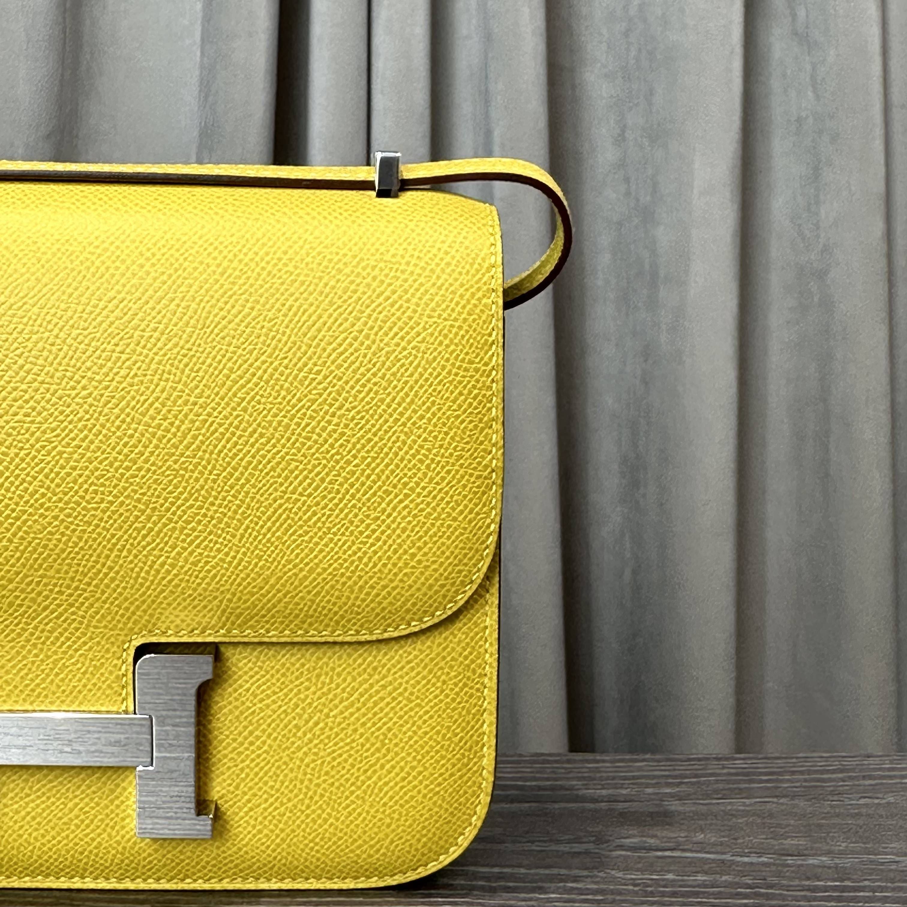 Hermès Cumin Constance 18 Mini Mirror Epsom Palladium Hardware