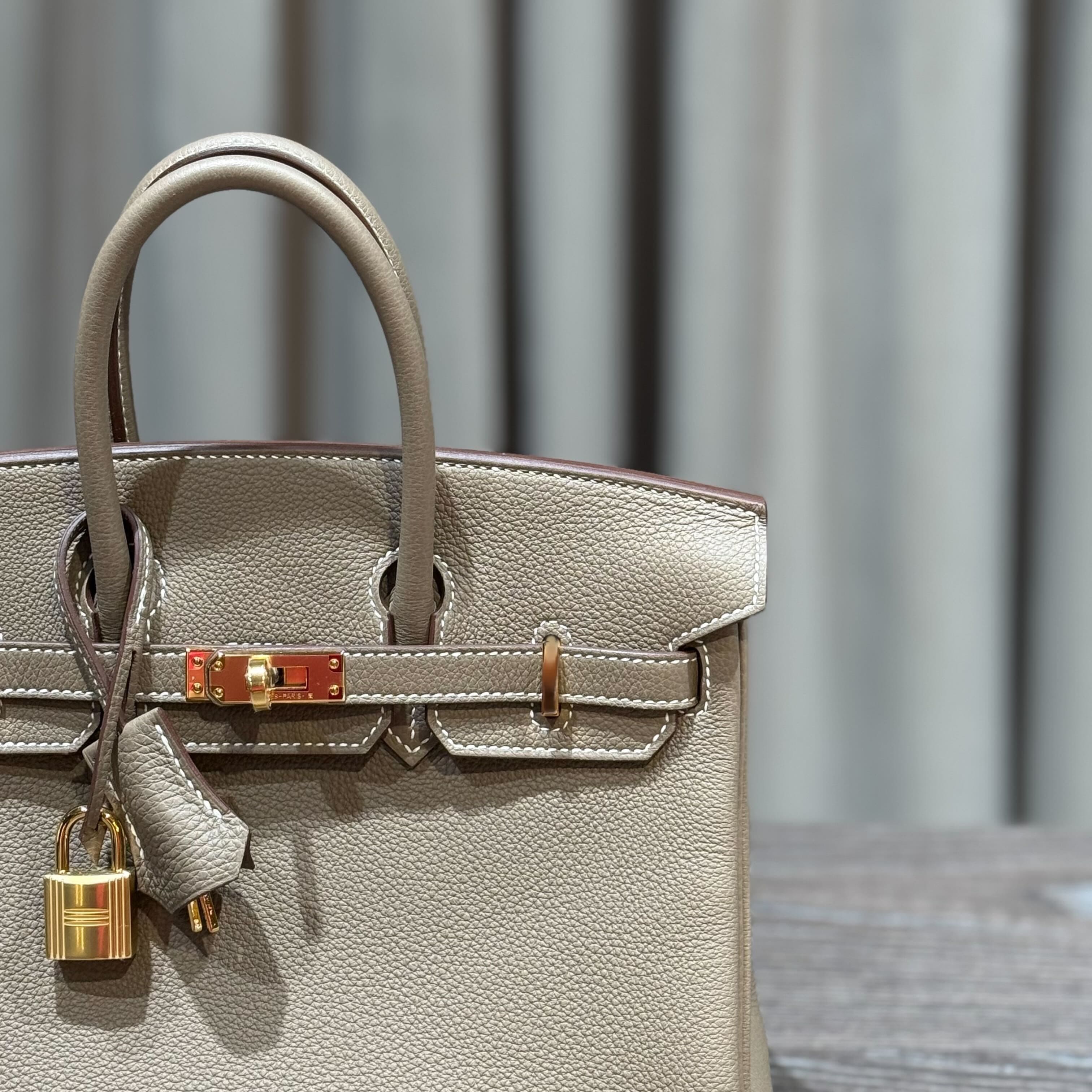 Hermès Etoupe Birkin 25 Togo Gold Hardware