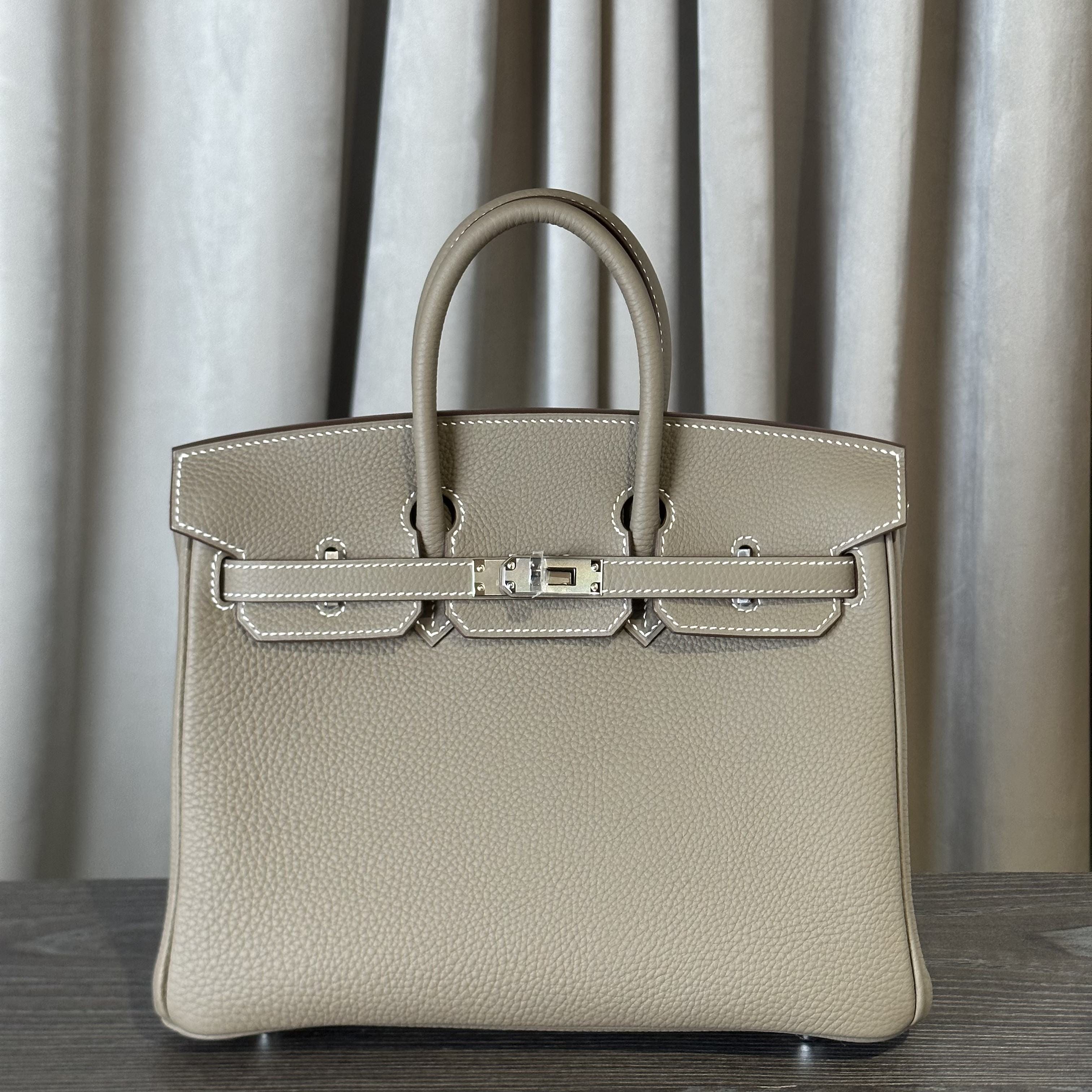hermes-etoupe-birkin-25-togo-palladium-hardware-hermes-1186572552.jpg