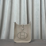 Hermès Etoupe Bleu Indigo Evelyne 16 Amazone Clemence Calfskin Palladium Hardware