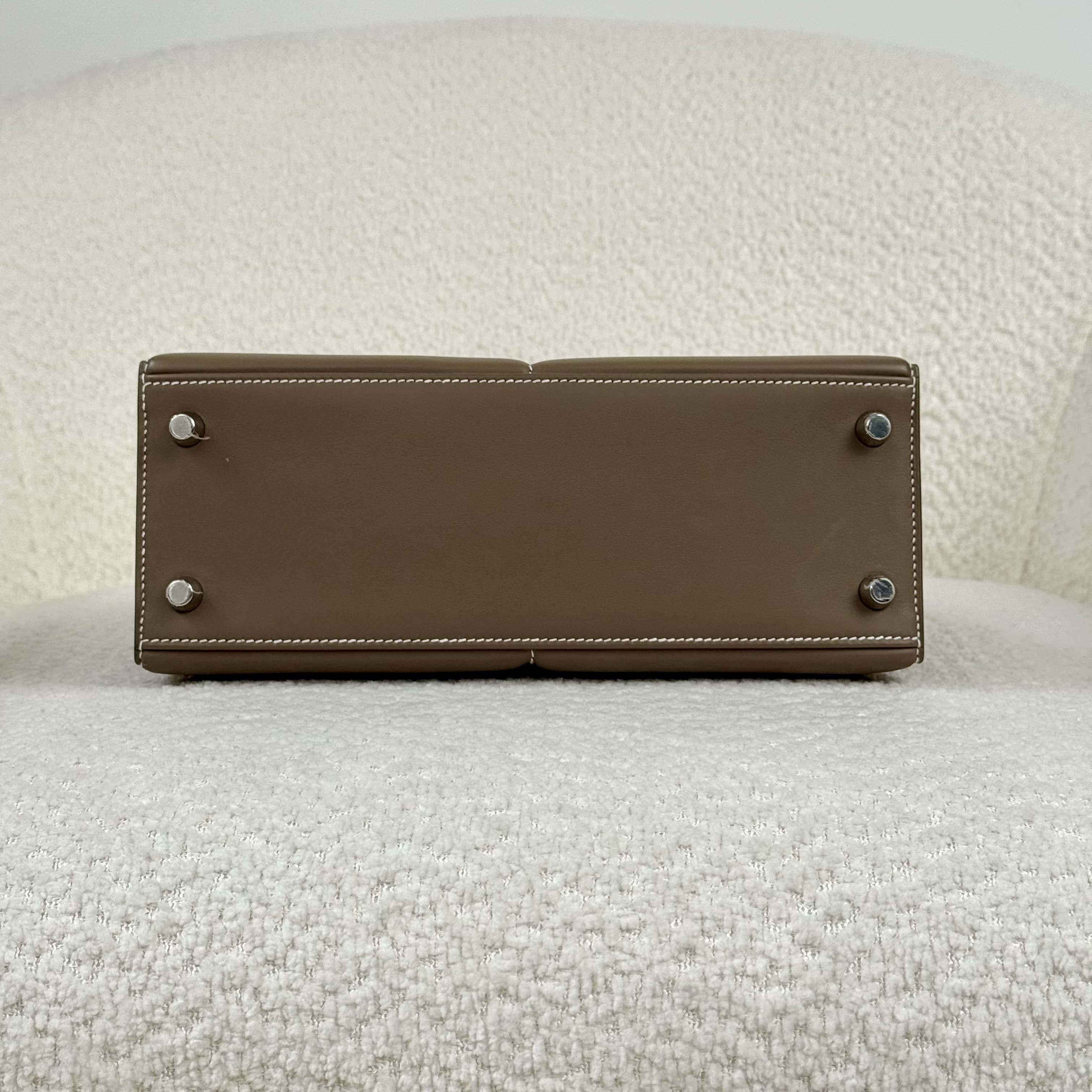 Hermès Etoupe Kelly 25 Swift Padded Palladium Hardware Limited Edition