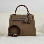 Hermès Etoupe Kelly 25 Swift Padded Palladium Hardware Limited Edition