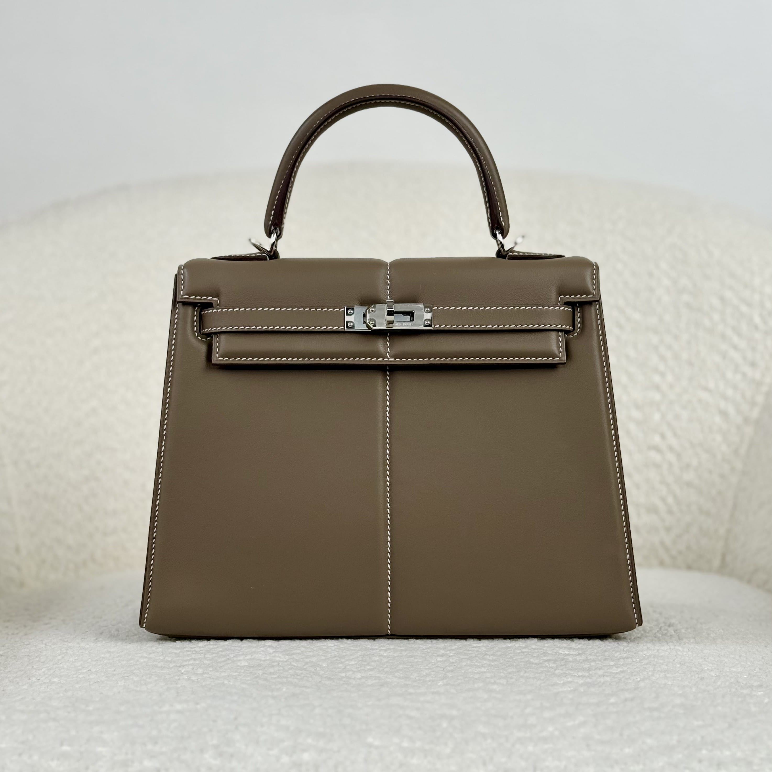 hermes-etoupe-kelly-25-swift-padded-palladium-hardware-limited-edition-hermes-1236720903.jpg