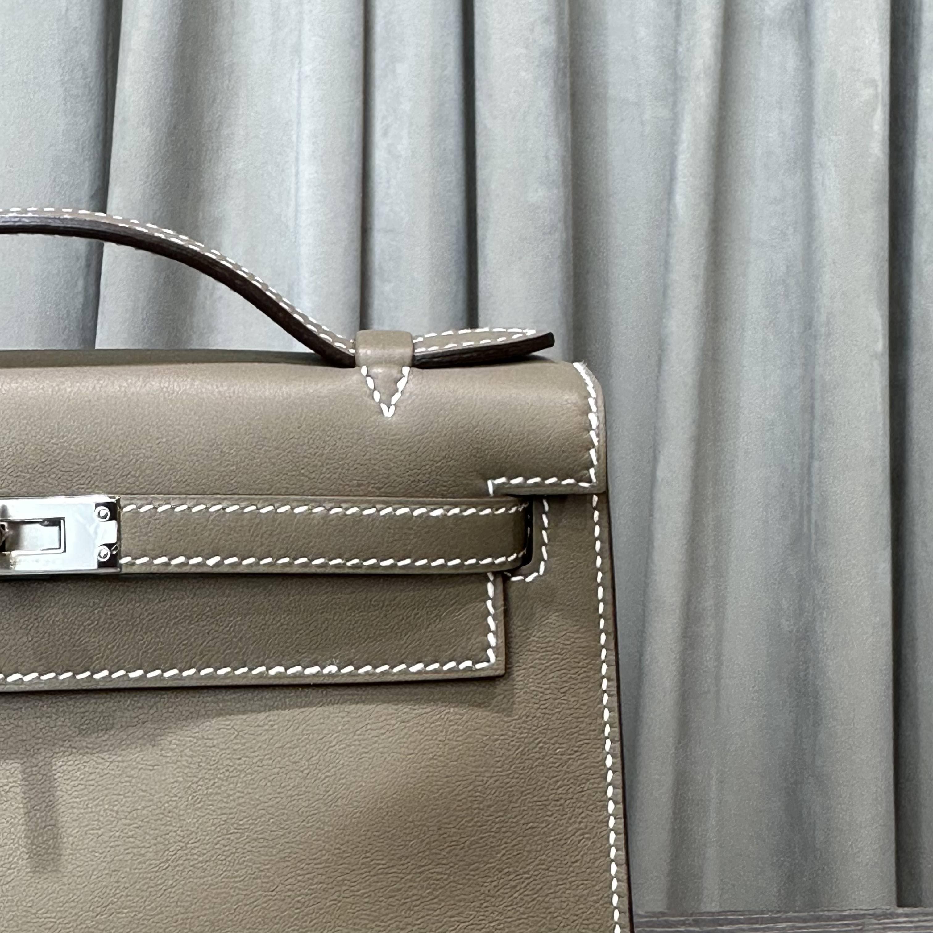 Hermès Etoupe Kelly Pochette Clutch Swift Calfskin Palladium Hardware