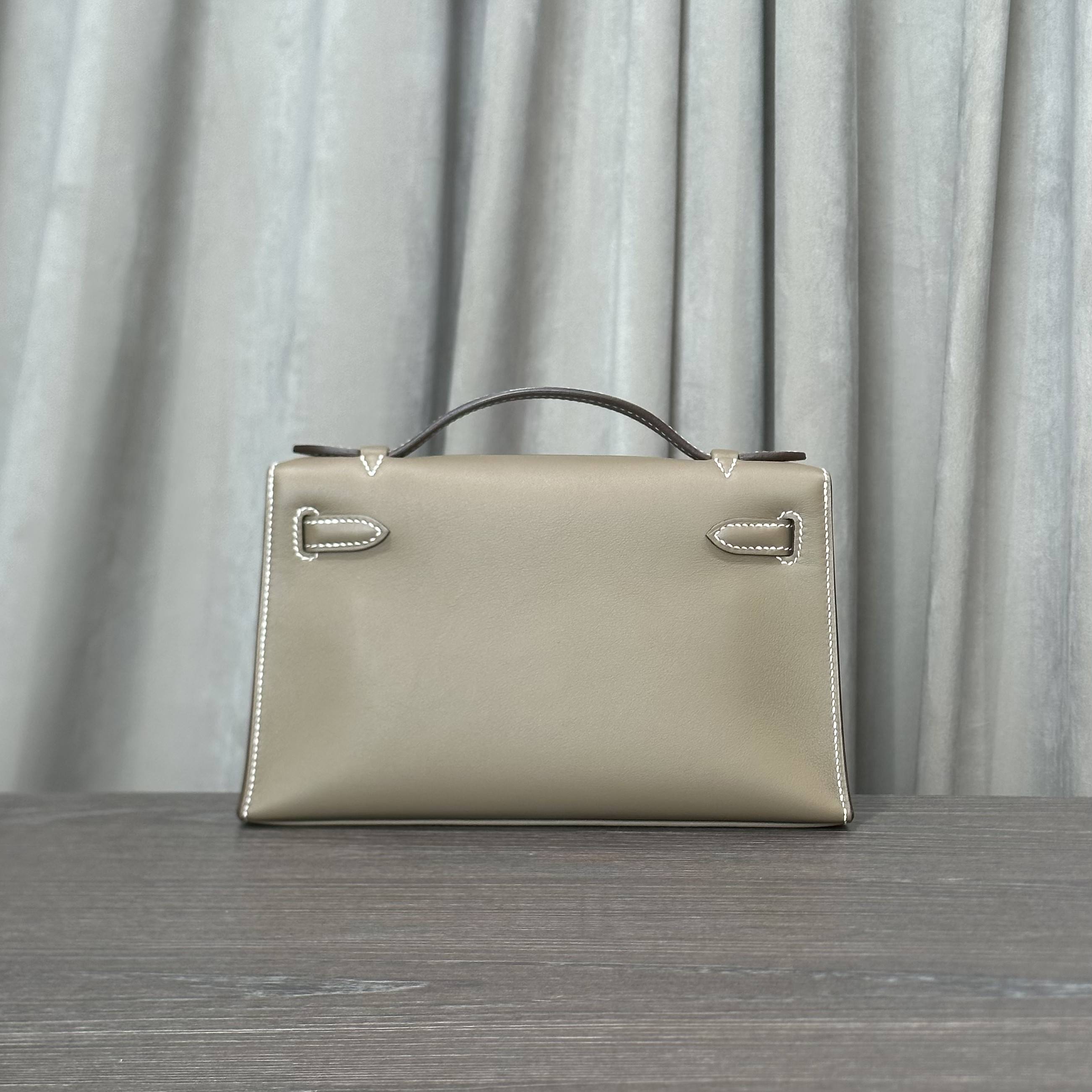 Hermès Etoupe Kelly Pochette Clutch Swift Calfskin Palladium Hardware