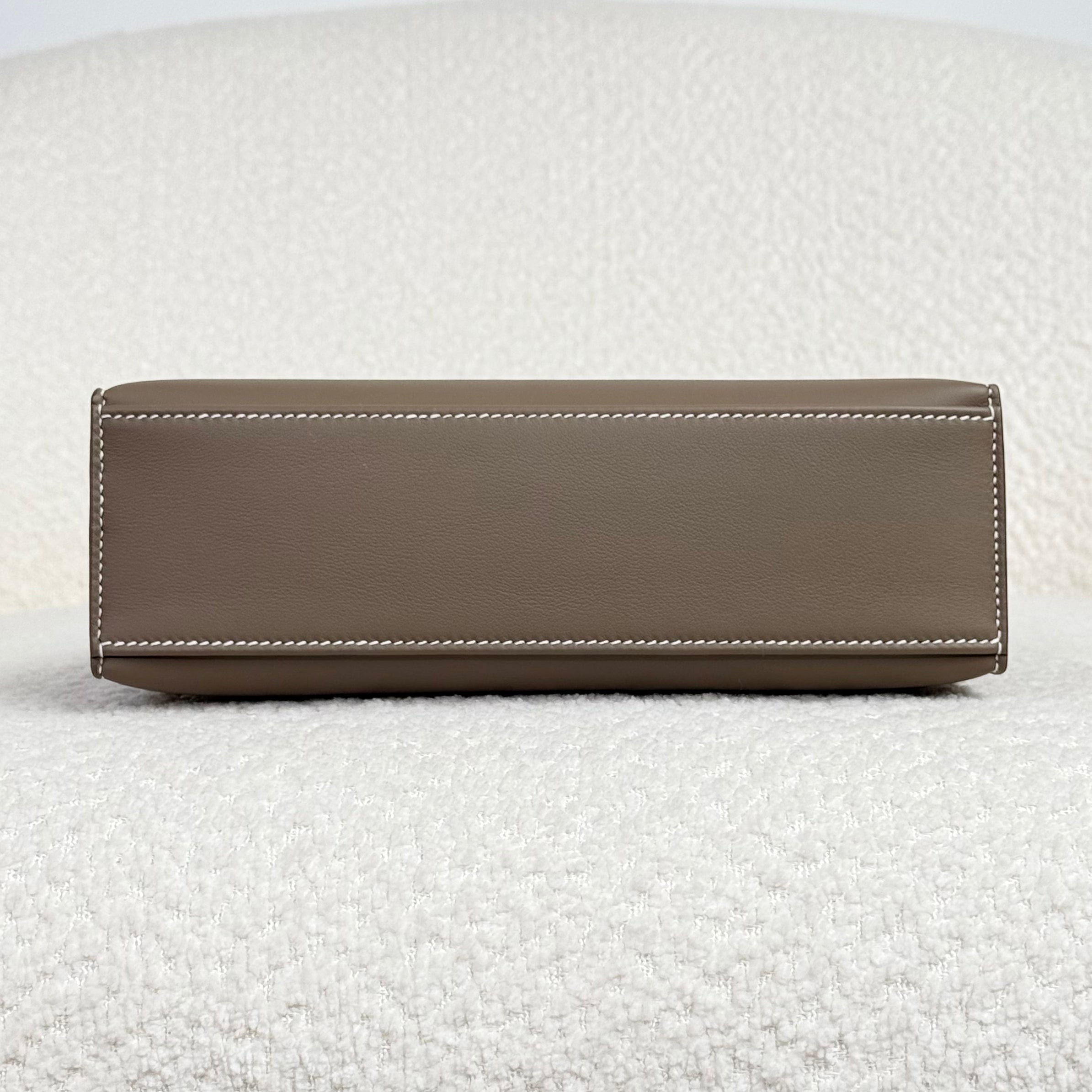 Hermès Etoupe Kelly Pochette Clutch Swift Calfskin Palladium Hardware